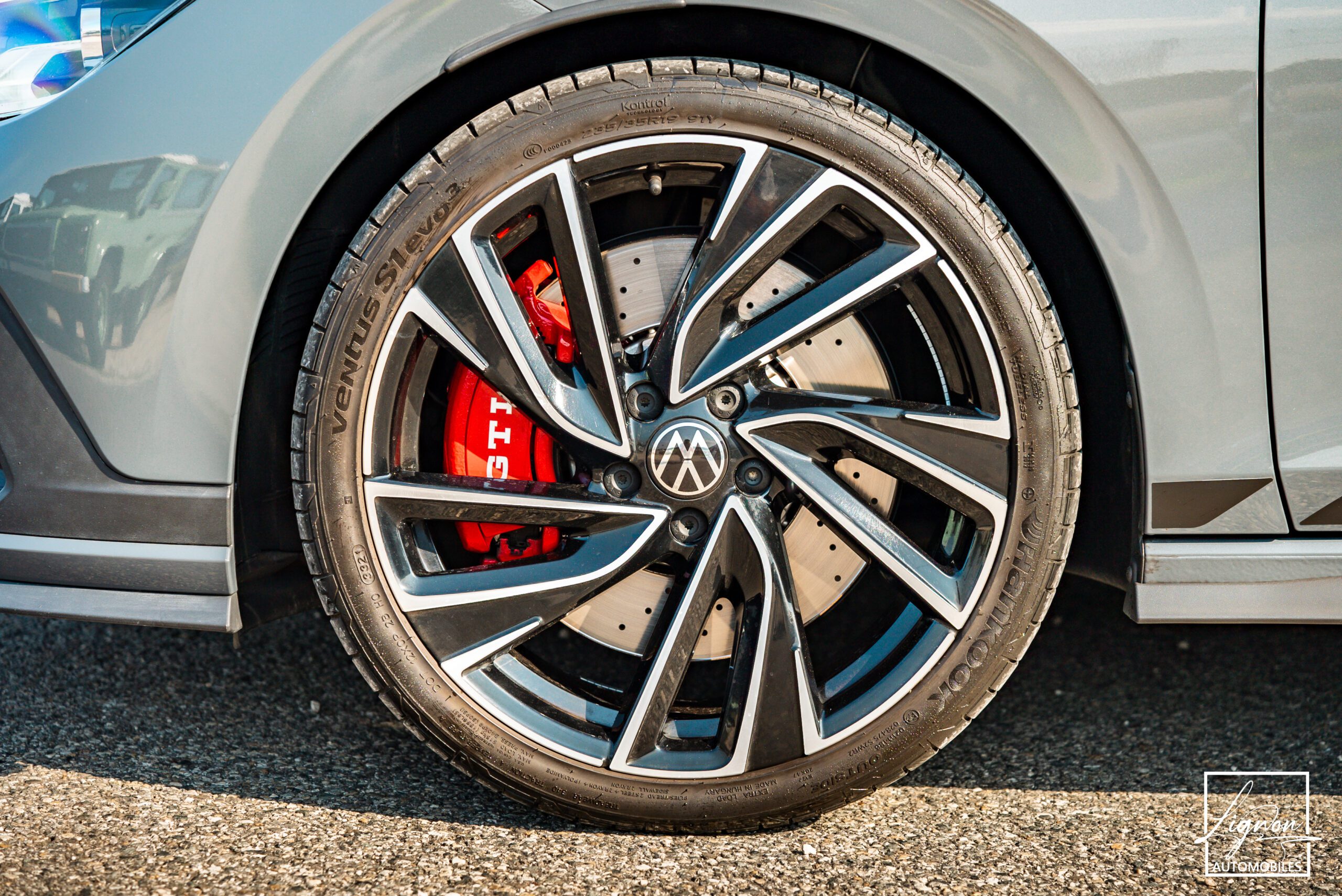 Photo Volkswagen Golf 2.0 TSI 300 DSG7 GTI Clubsport