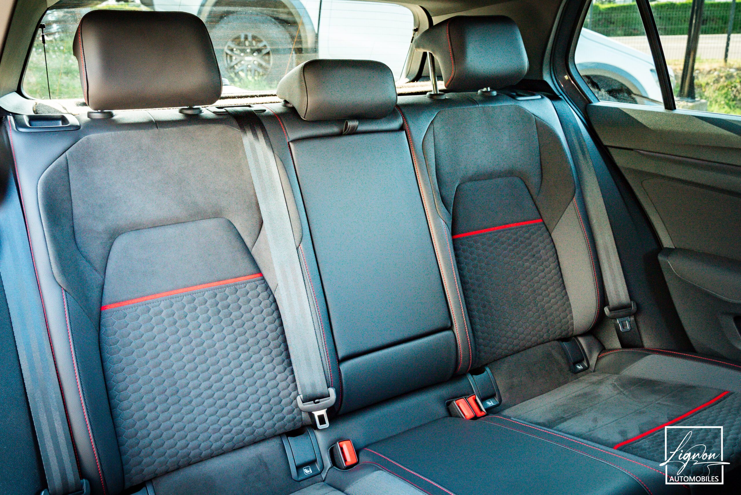 Photo Volkswagen Golf 2.0 TSI 300 DSG7 GTI Clubsport