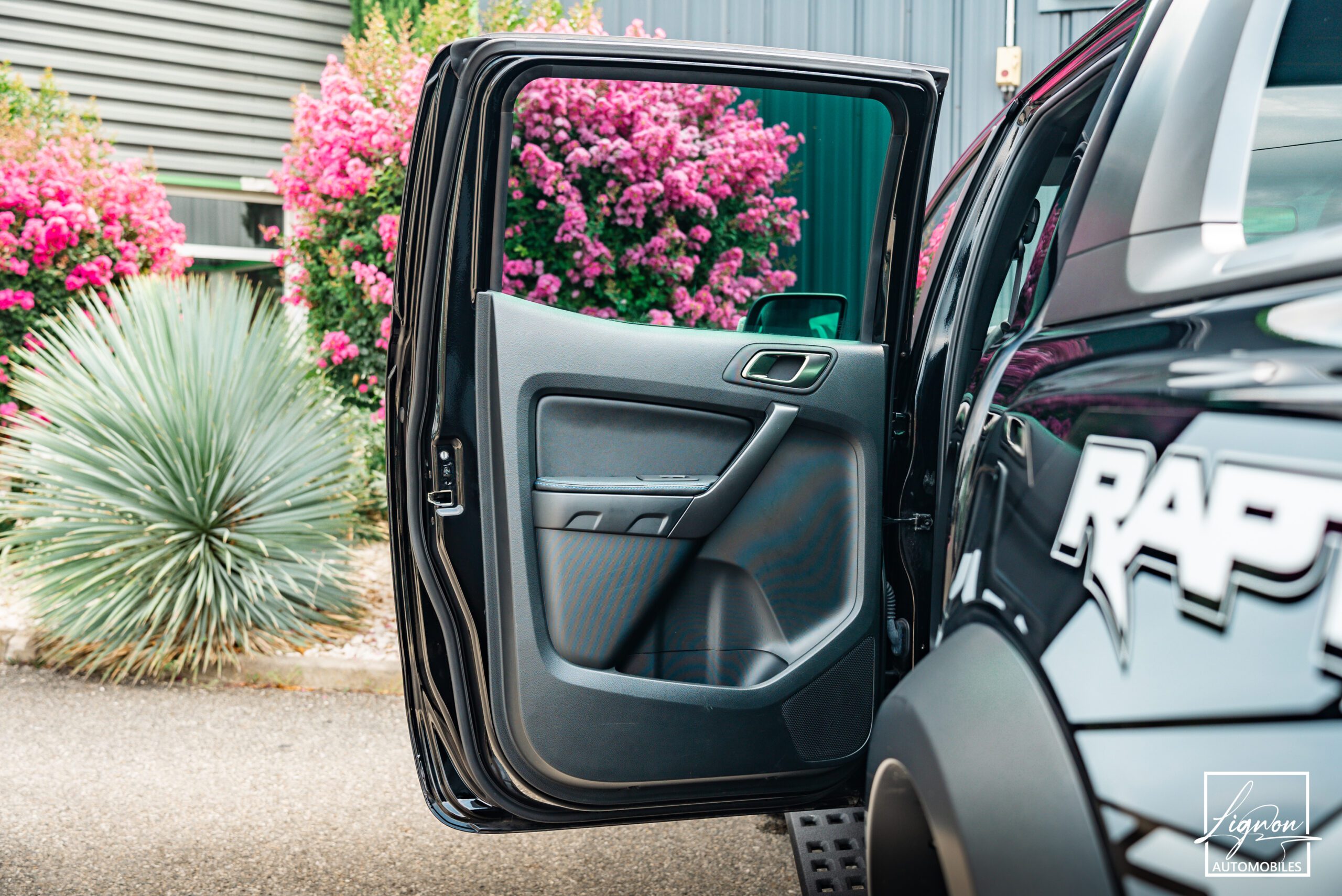Photo Ford Ranger Raptor Double Cabine 2.0 TDCi 213 EcoBlue BVA10