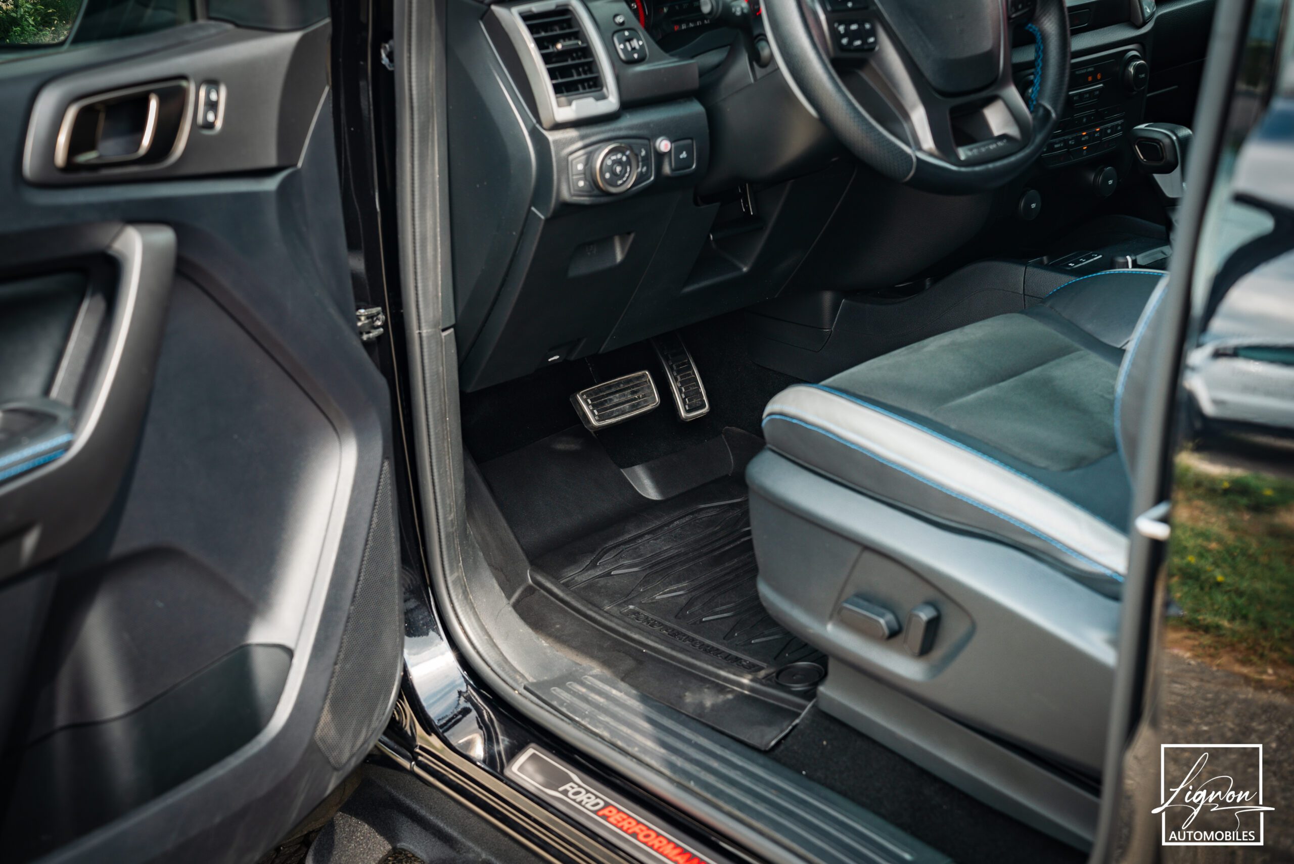 Photo Ford Ranger Raptor Double Cabine 2.0 TDCi 213 EcoBlue BVA10