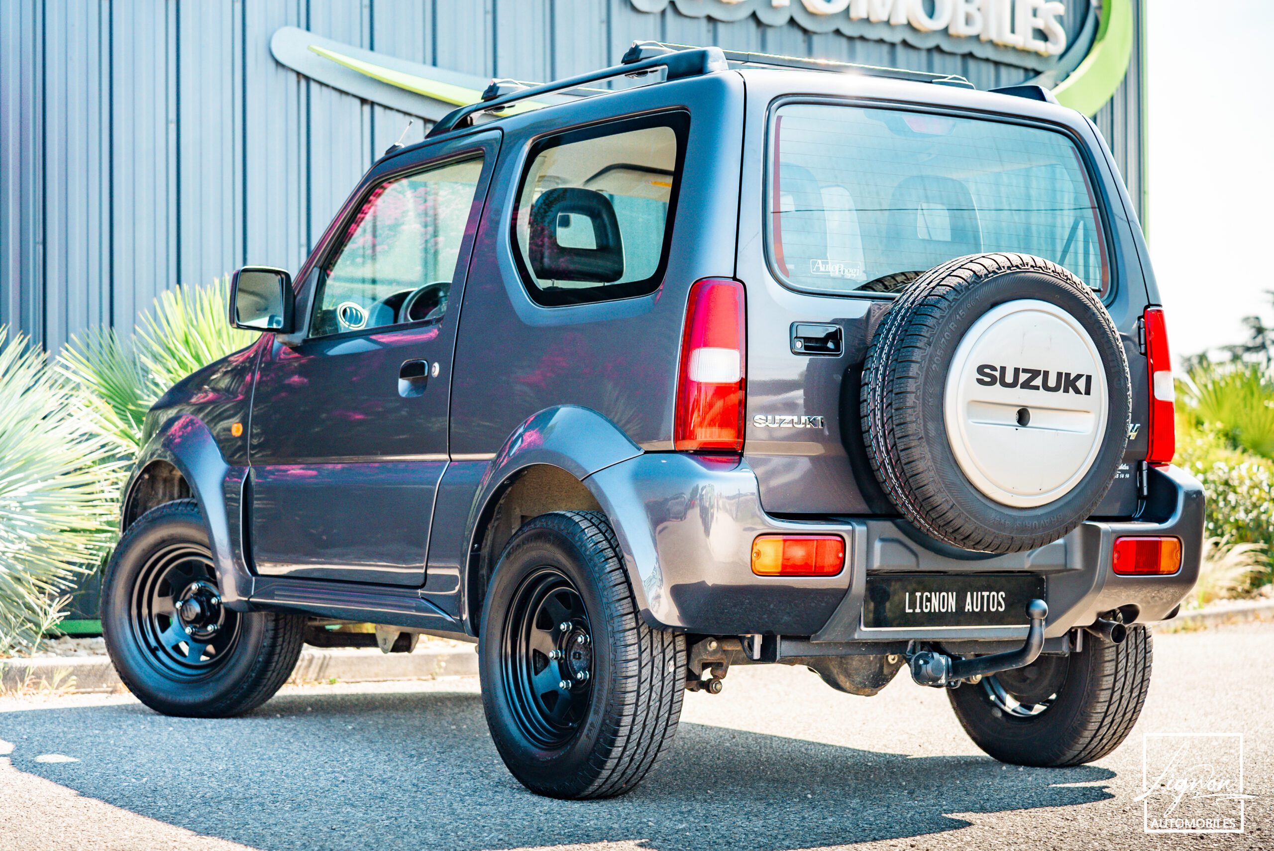 Photo Suzuki Jimny 1.3 VVT 85CH 8 000km Seulement ! Attelage