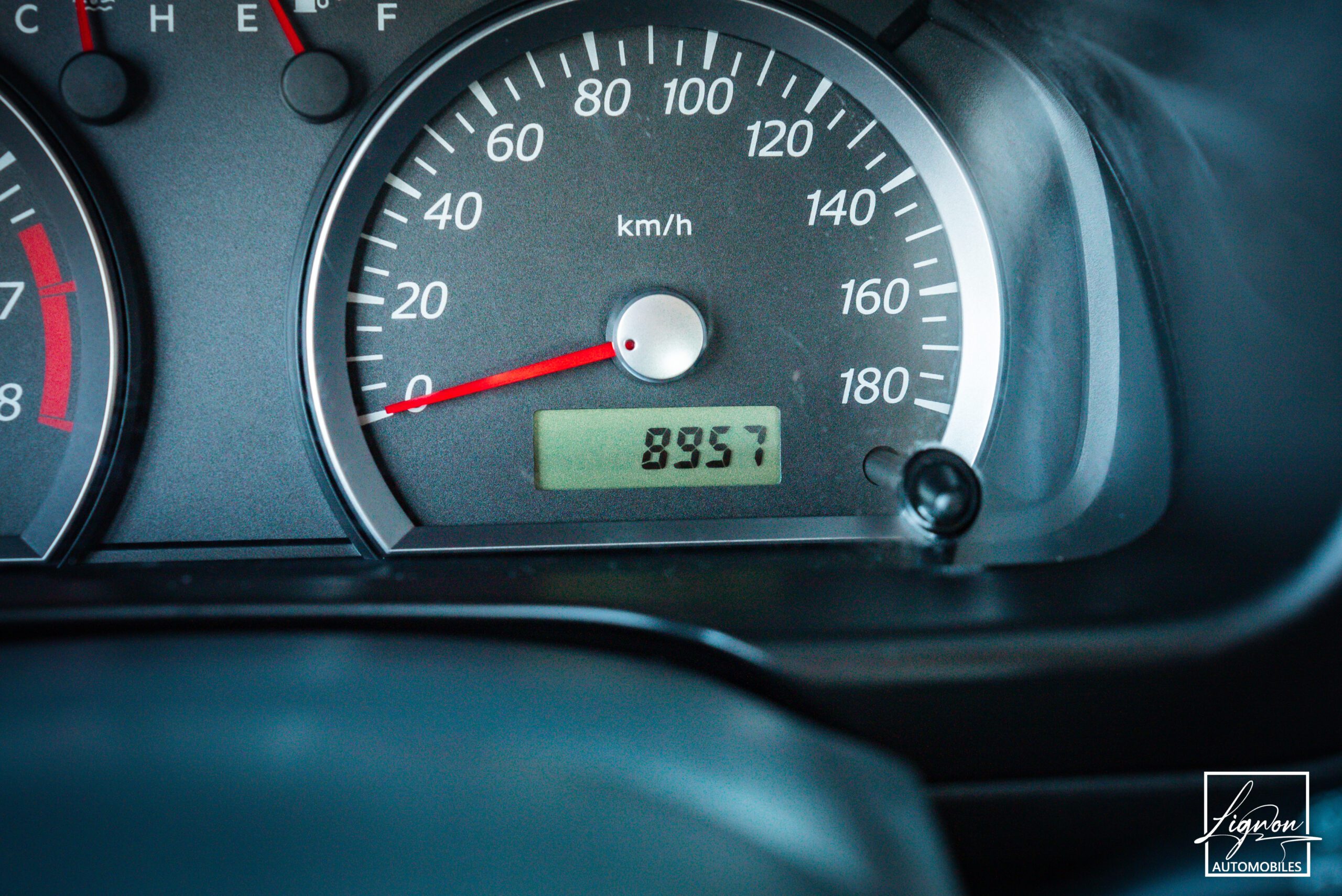 Photo Suzuki Jimny 1.3 VVT 85CH 8 000km Seulement ! Attelage