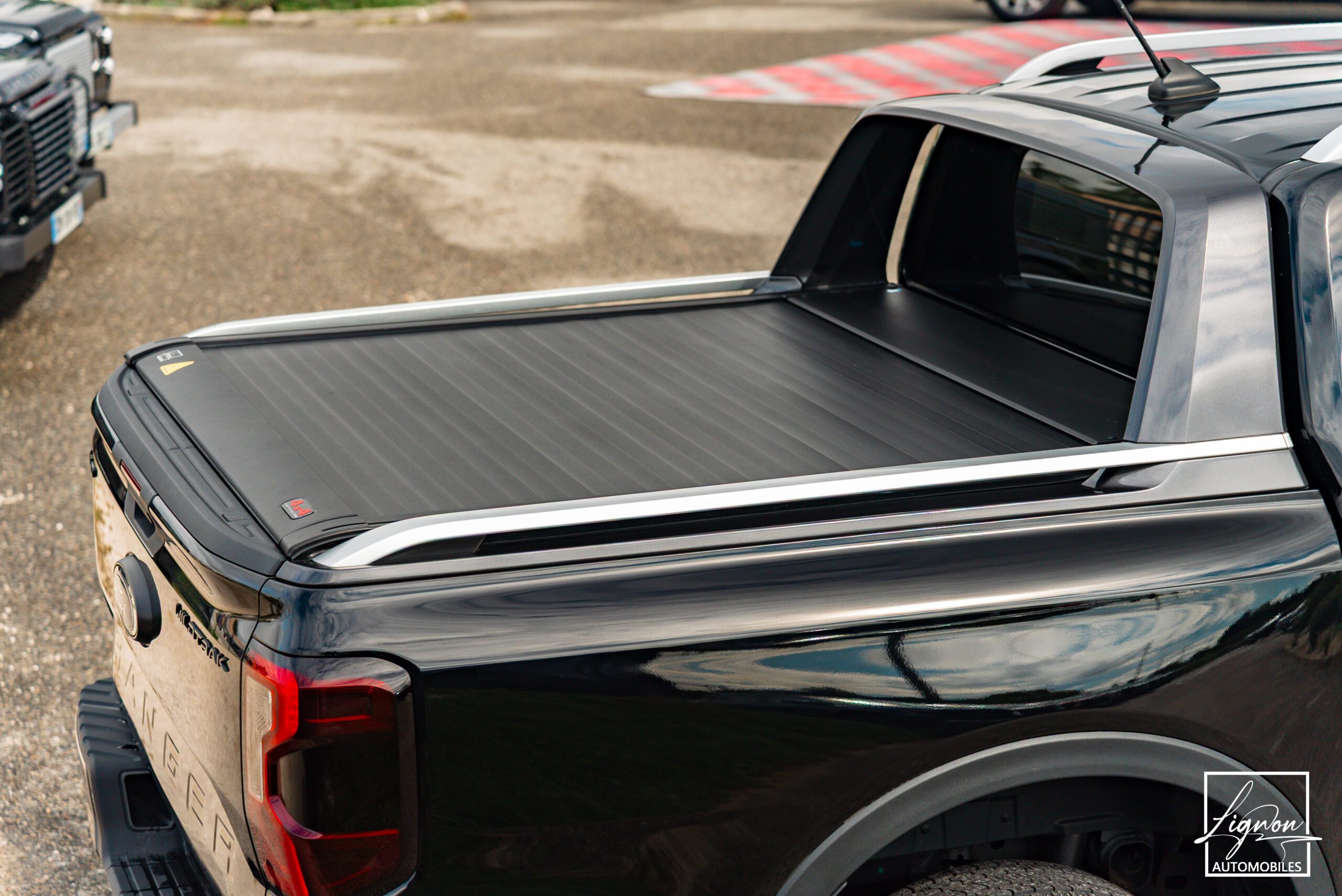 Photo Ford Ranger Wildtrak Double Cabine 2.0 ECOBLUE 205 CH - TVA RECUPERABLE