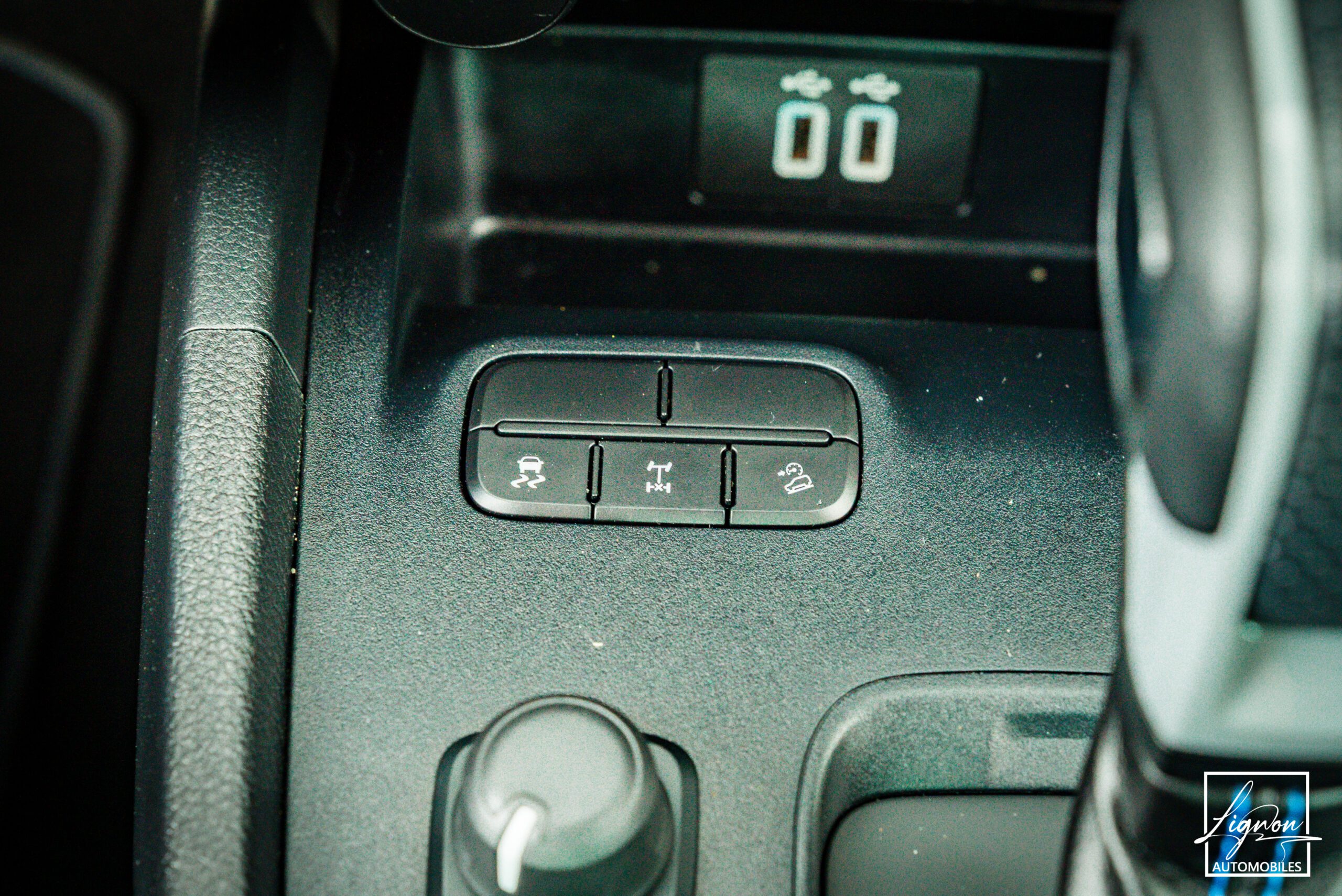 Photo Ford Ranger Raptor Double Cabine 2.0 TDCi 213 EcoBlue BVA10