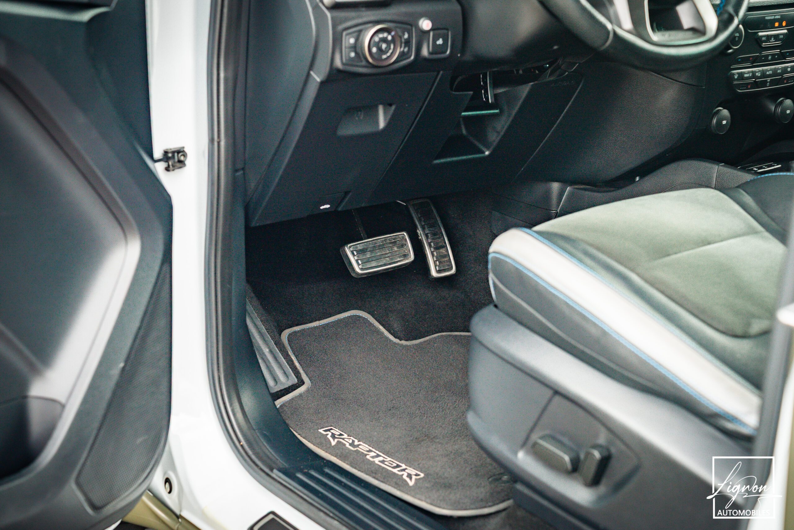 Photo Ford Ranger Raptor Double Cabine 2.0 TDCi 213 EcoBlue BVA10