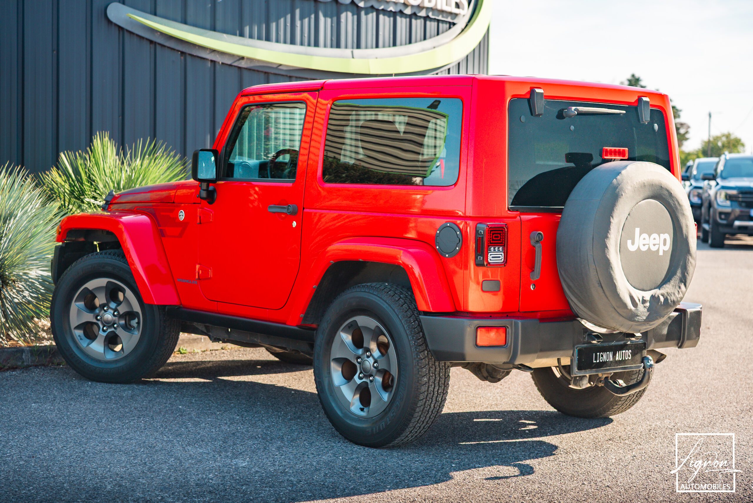 Photo Jeep Wrangler 2.8 CRD 200 CH BVA Série limitée "Night Eagle"