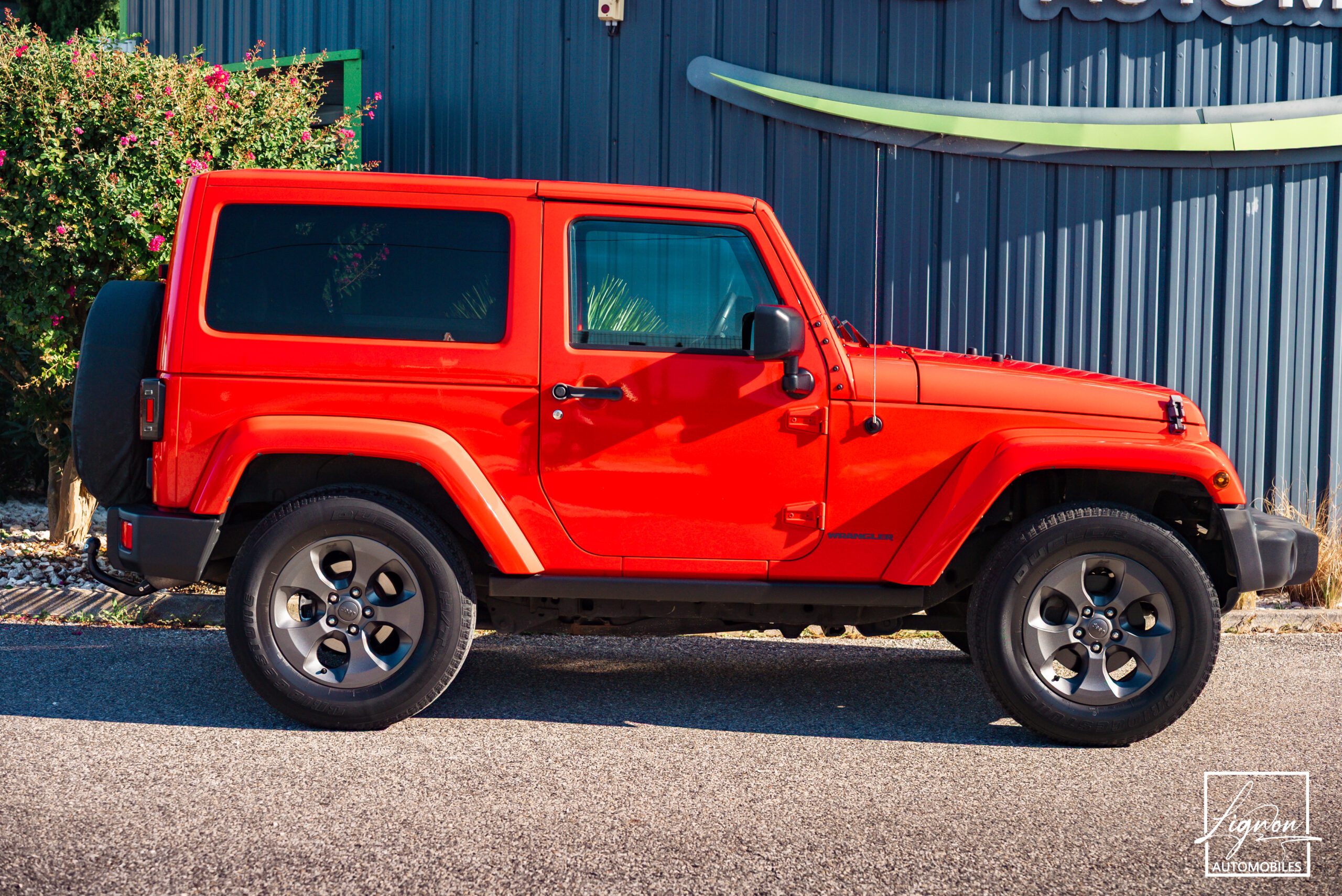Photo Jeep Wrangler 2.8 CRD 200 CH BVA Série limitée "Night Eagle"