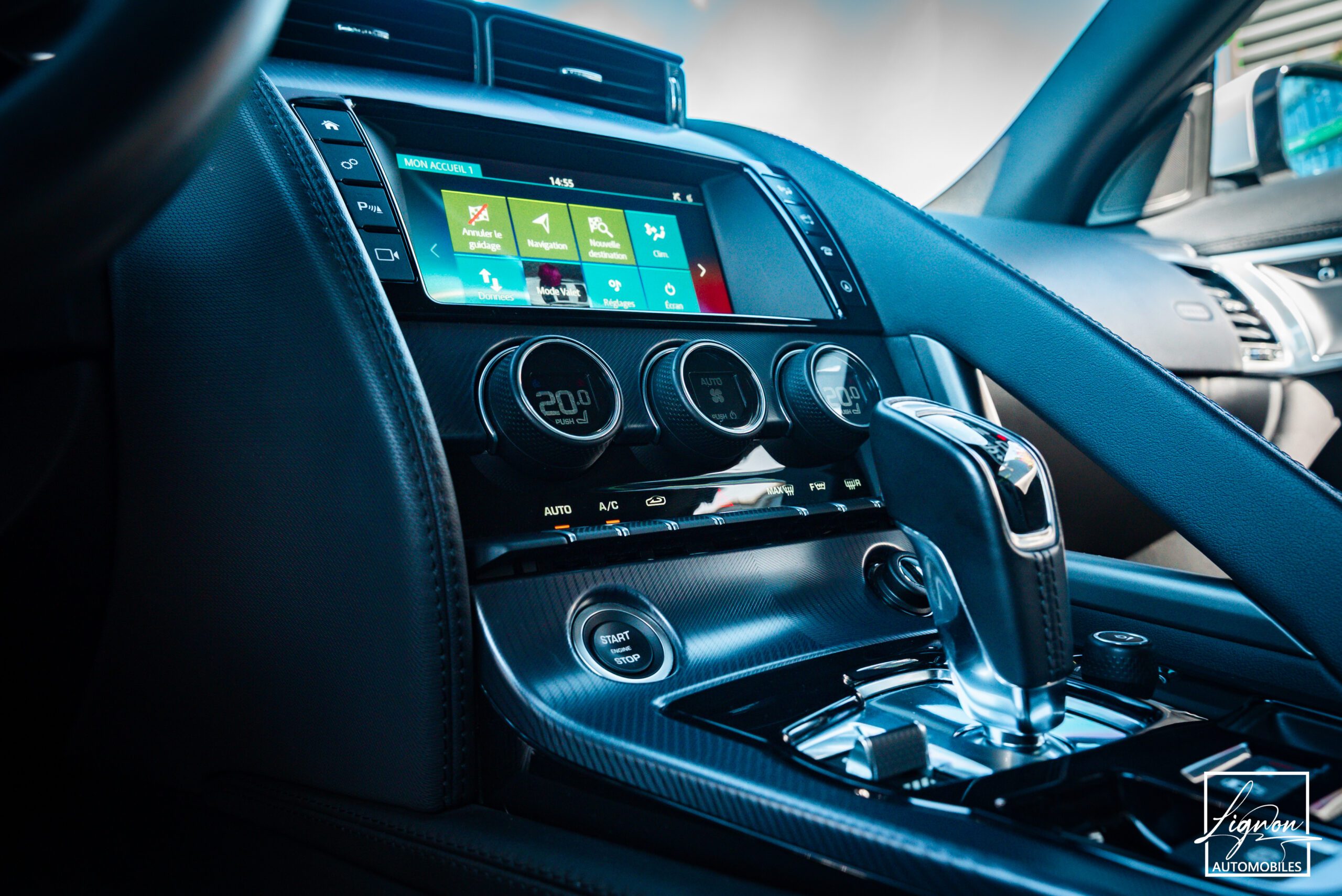 Photo Jaguar F-type Coupé 3.0 v6 P 340 R-Dynamic BVA8 - Toit Panoramique