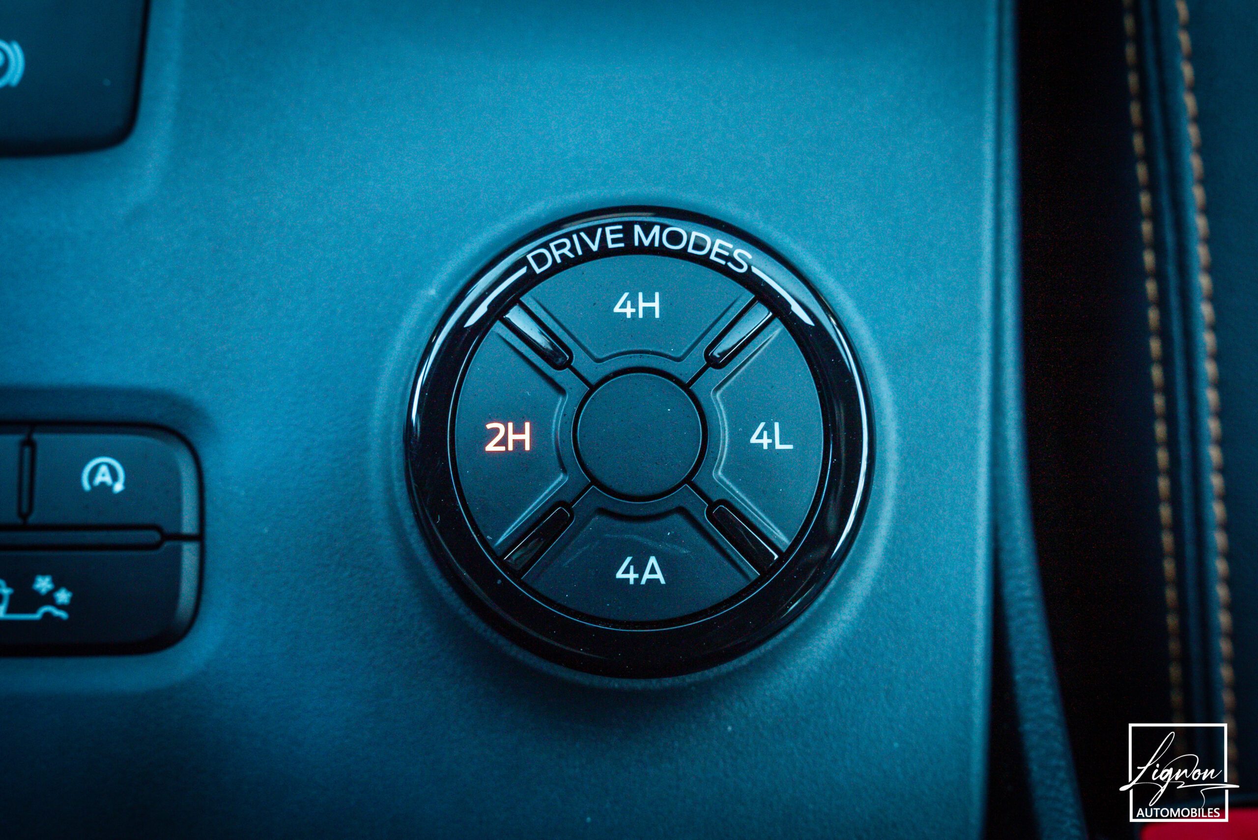 Photo Ford Ranger Wildtrak Double Cabine 2.0 ECOBLUE 205 CH - TVA RECUPERABLE