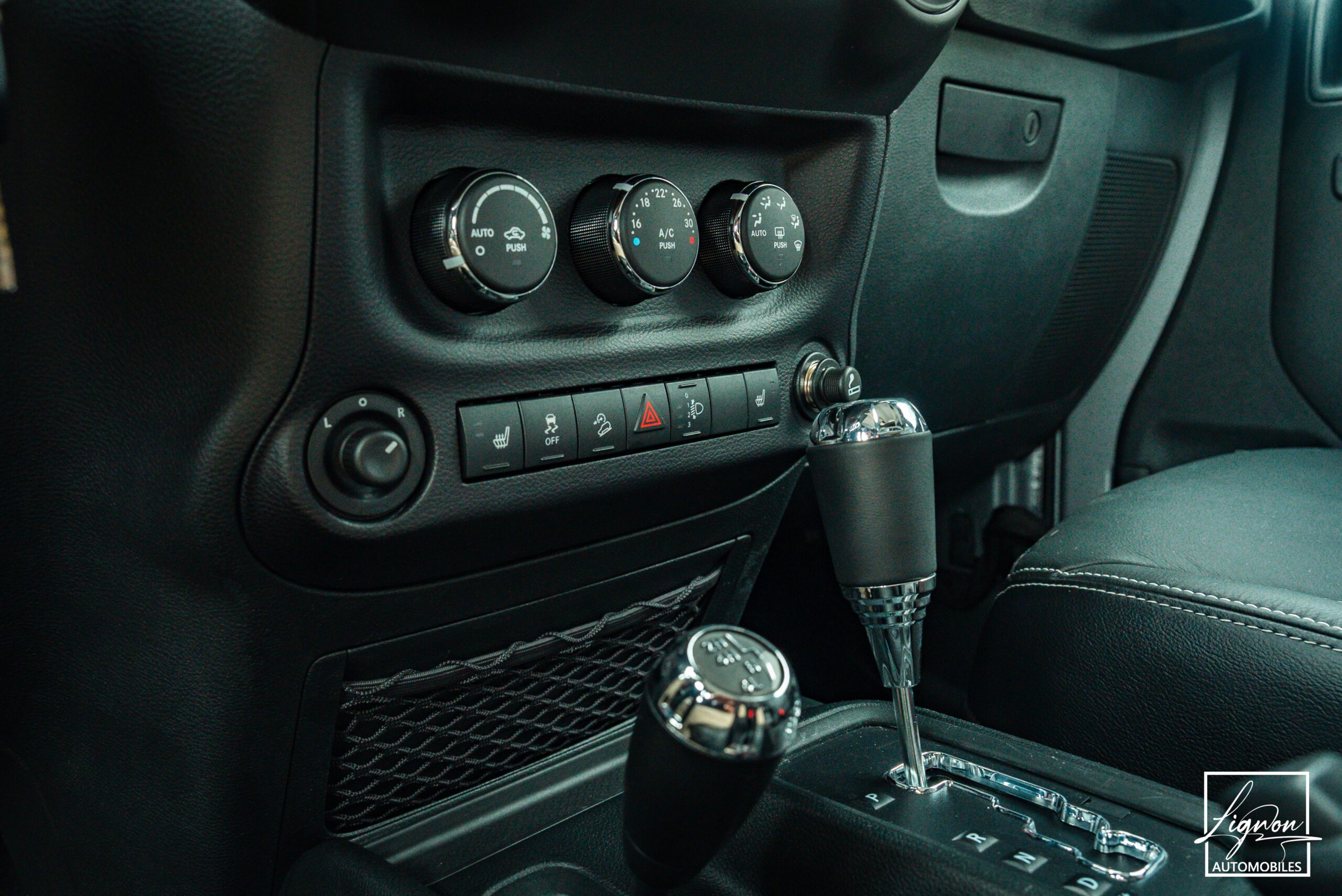 Photo Jeep Wrangler Unlimited Sahara 3.6 V6 Pentastar 284 ch BVA