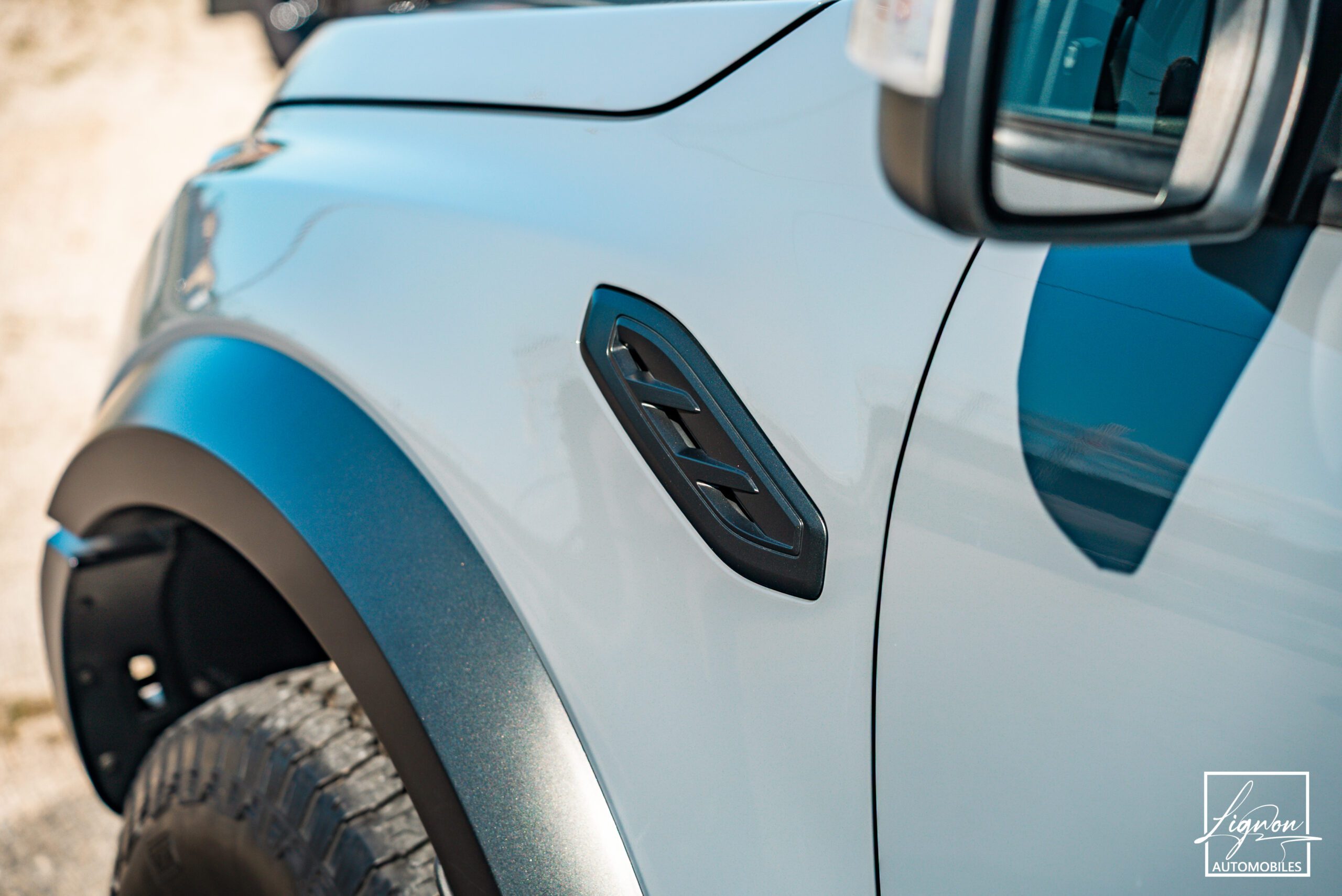 Photo Ford Ranger Raptor Double Cabine 2.0 TDCi 213 EcoBlue BVA10 - TVA RECUPERABLE