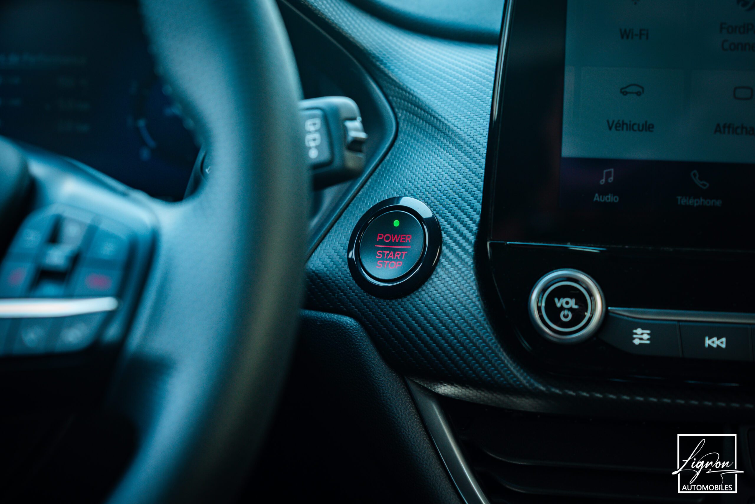 Photo FORD PUMA ST 200 ch 1.5 EcoBoost SS BVM6 / BO / APPLE CARPLAY / FULL LED