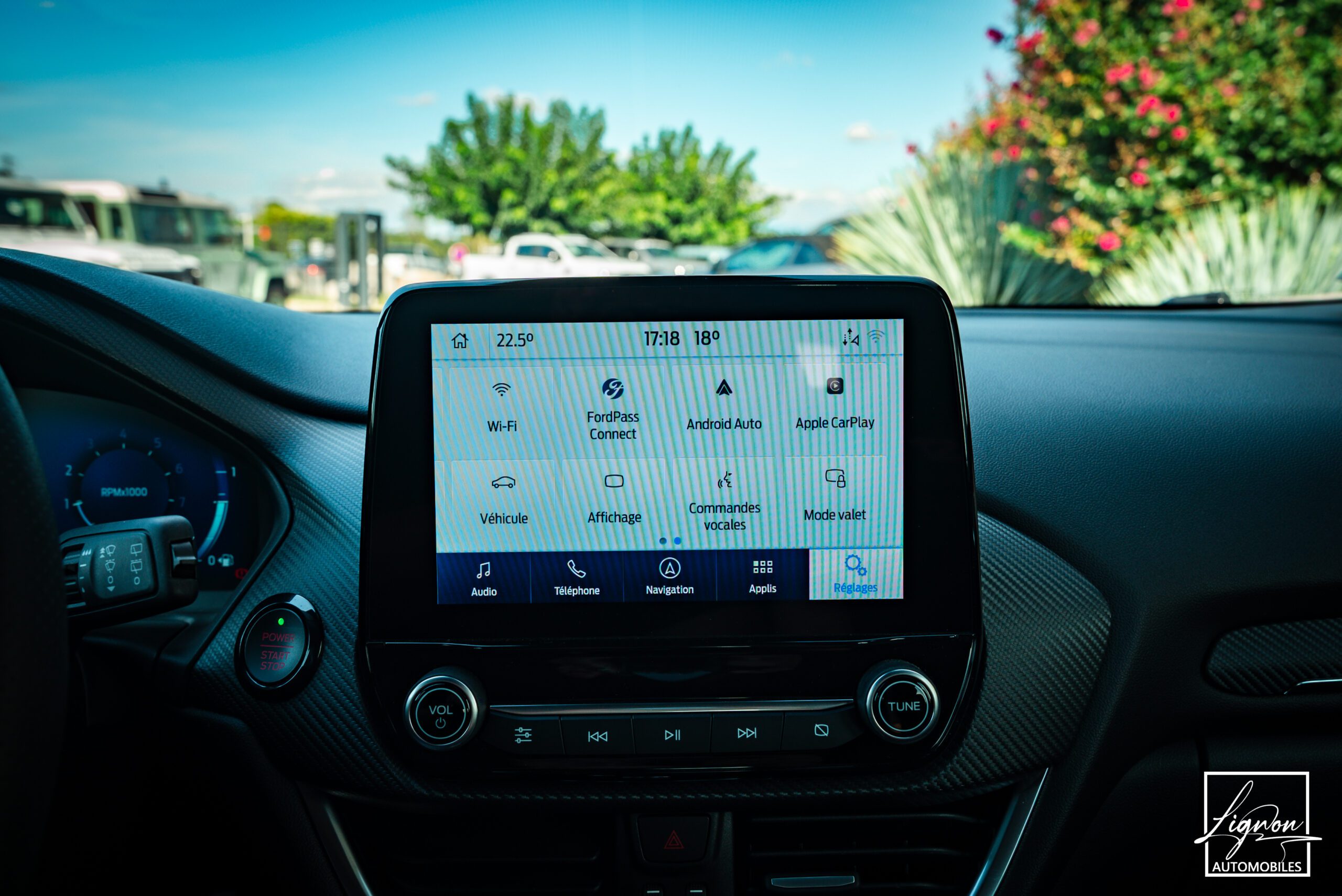 Photo FORD PUMA ST 200 ch 1.5 EcoBoost SS BVM6 / BO / APPLE CARPLAY / FULL LED