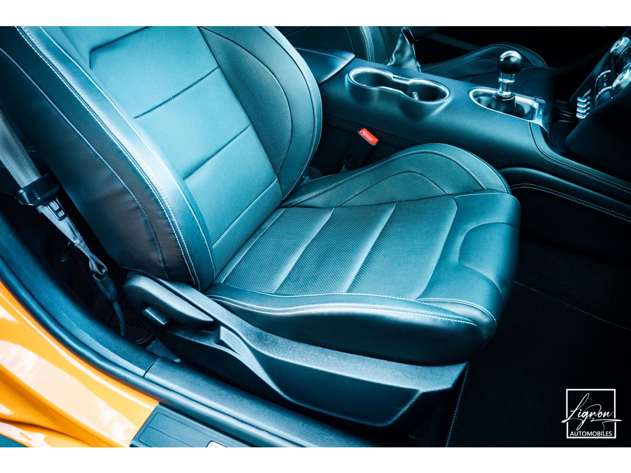 Photo FORD MUSTANG GT Fastback 5.0L V8 450 CH BVM6 Orange Fury Récaro - à partir de 734 euros