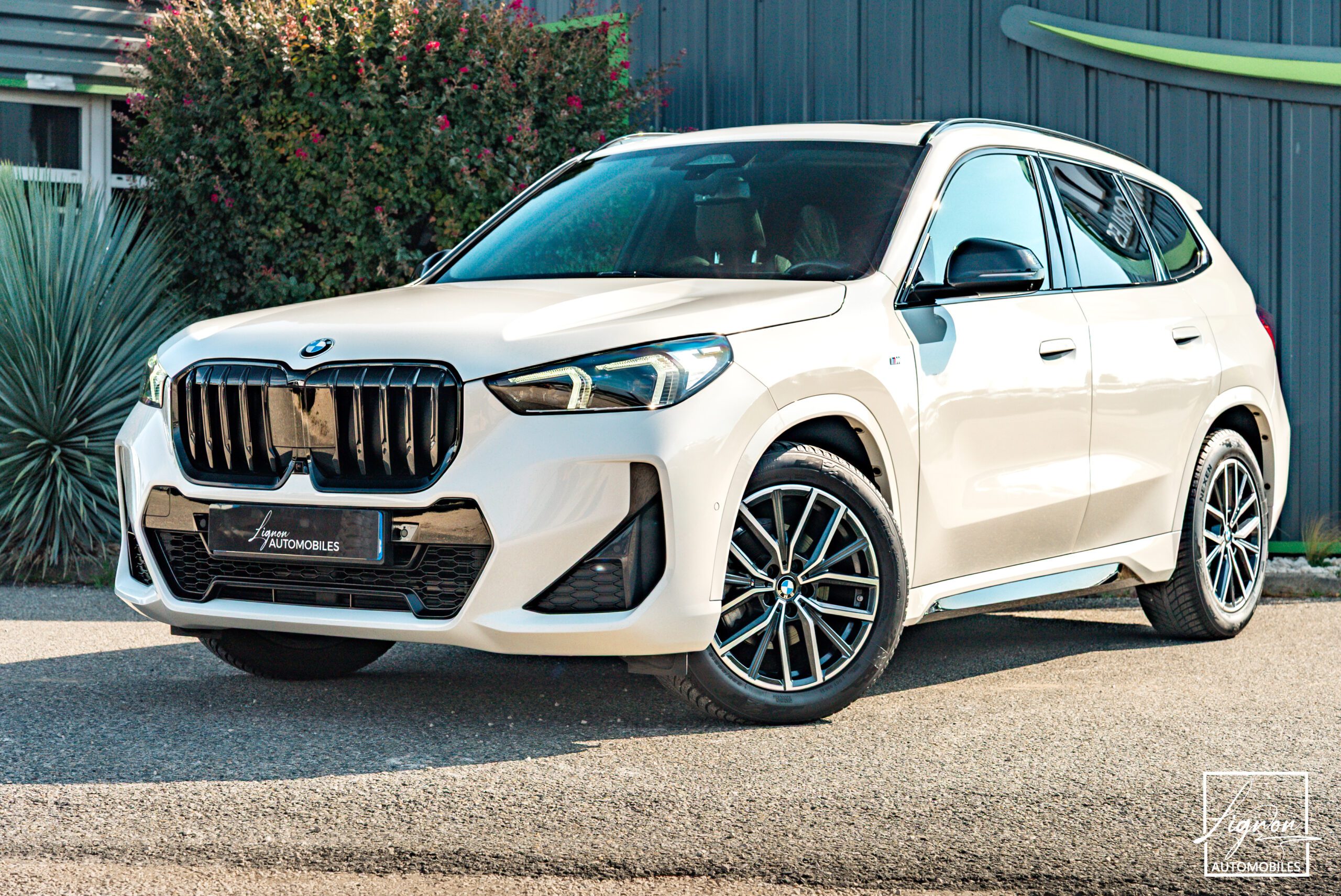 1677 BMW X1 III (U11) xDrive 20d 163ch M Sport – Attelage électrique