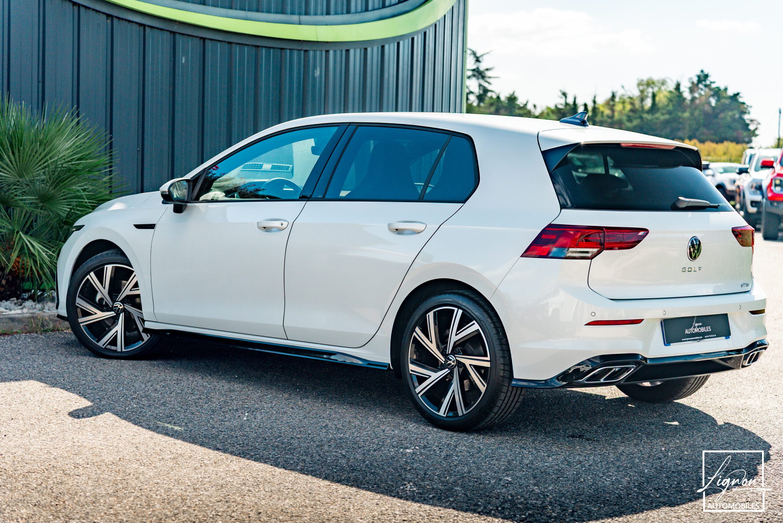 Photo Volkswagen Golf 1.5 e TSI OPF 130 ch DSG7 R-Line