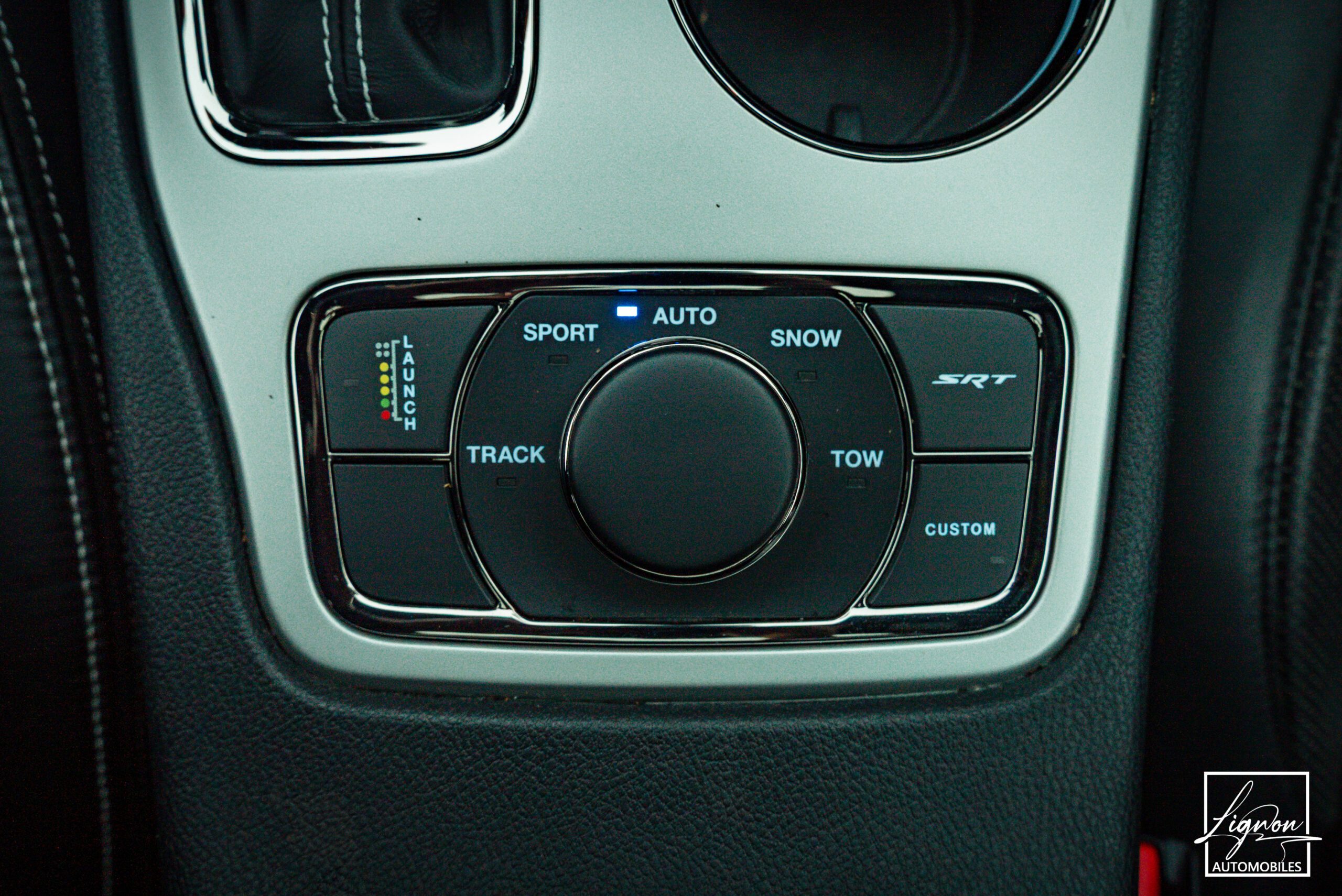 Photo Jeep Grand Cherokee SRT HEMI 6.4 V8 468