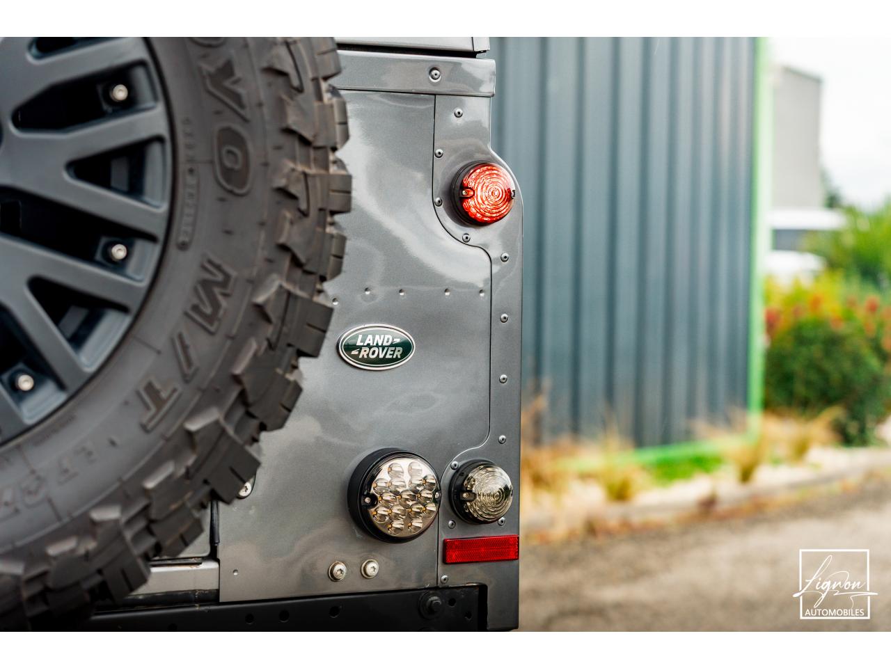 Photo LAND ROVER DEFENDER 90 TD4 2.2L SW 4 Places