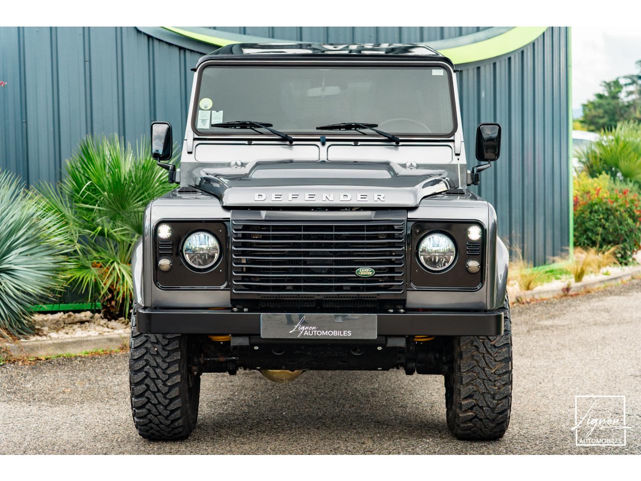 Photo LAND ROVER DEFENDER 90 TD4 2.2L SW 4 Places