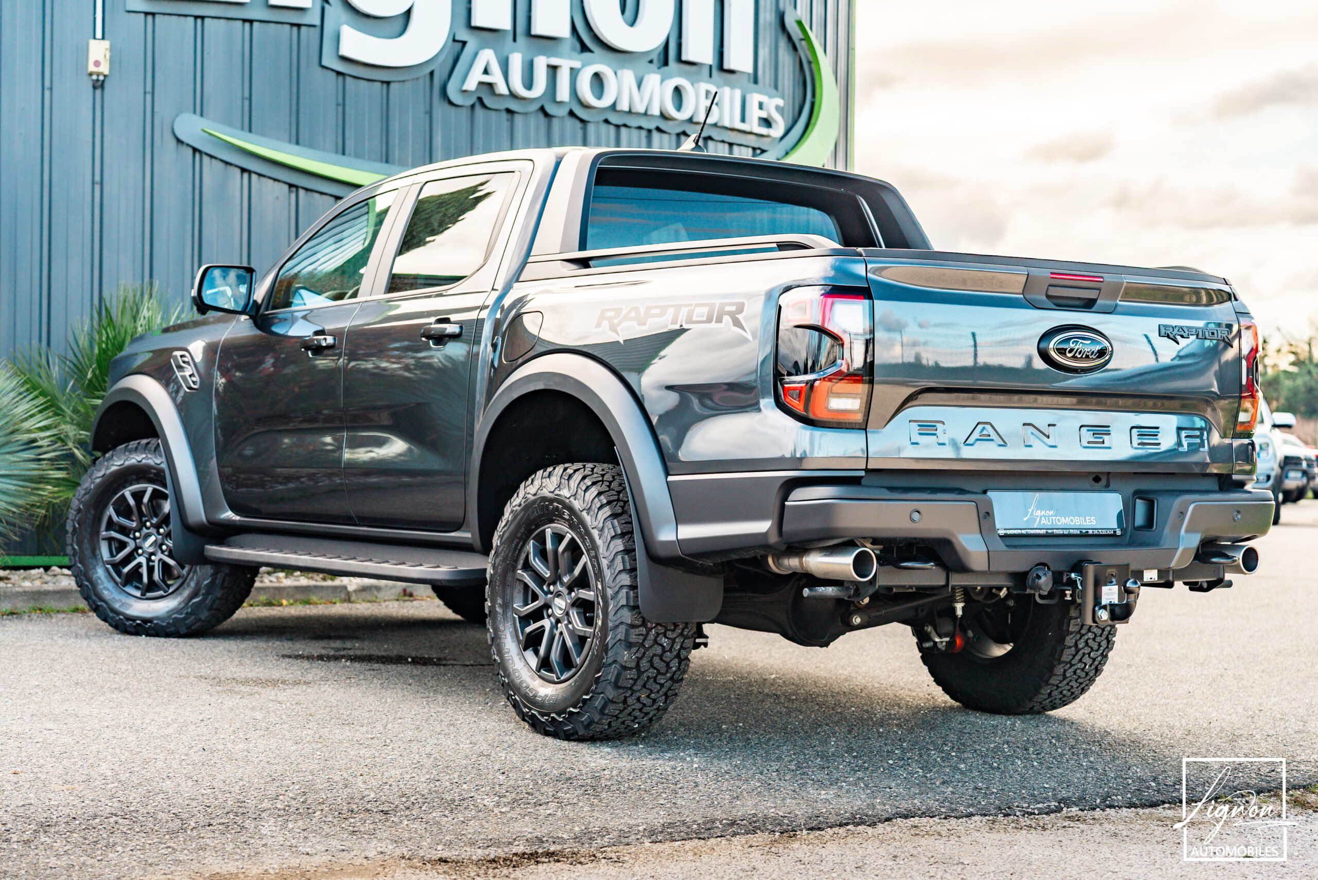 Photo Ford Ranger Raptor Neuf 2025 3.0l Ecoboost v6 292cv TVA RECUPERABLE - Garantie 5 ans