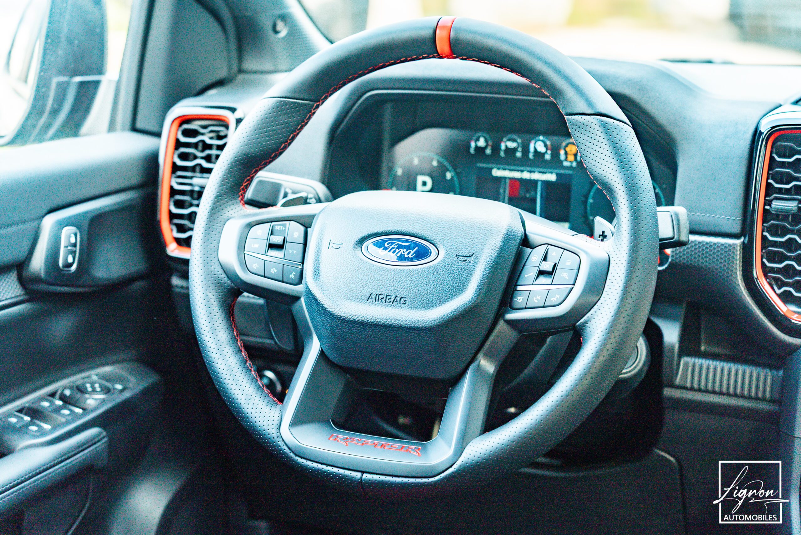 Photo Ford Ranger Raptor Neuf 2025 3.0l Ecoboost v6 292cv TVA RECUPERABLE - Garantie 5 ans
