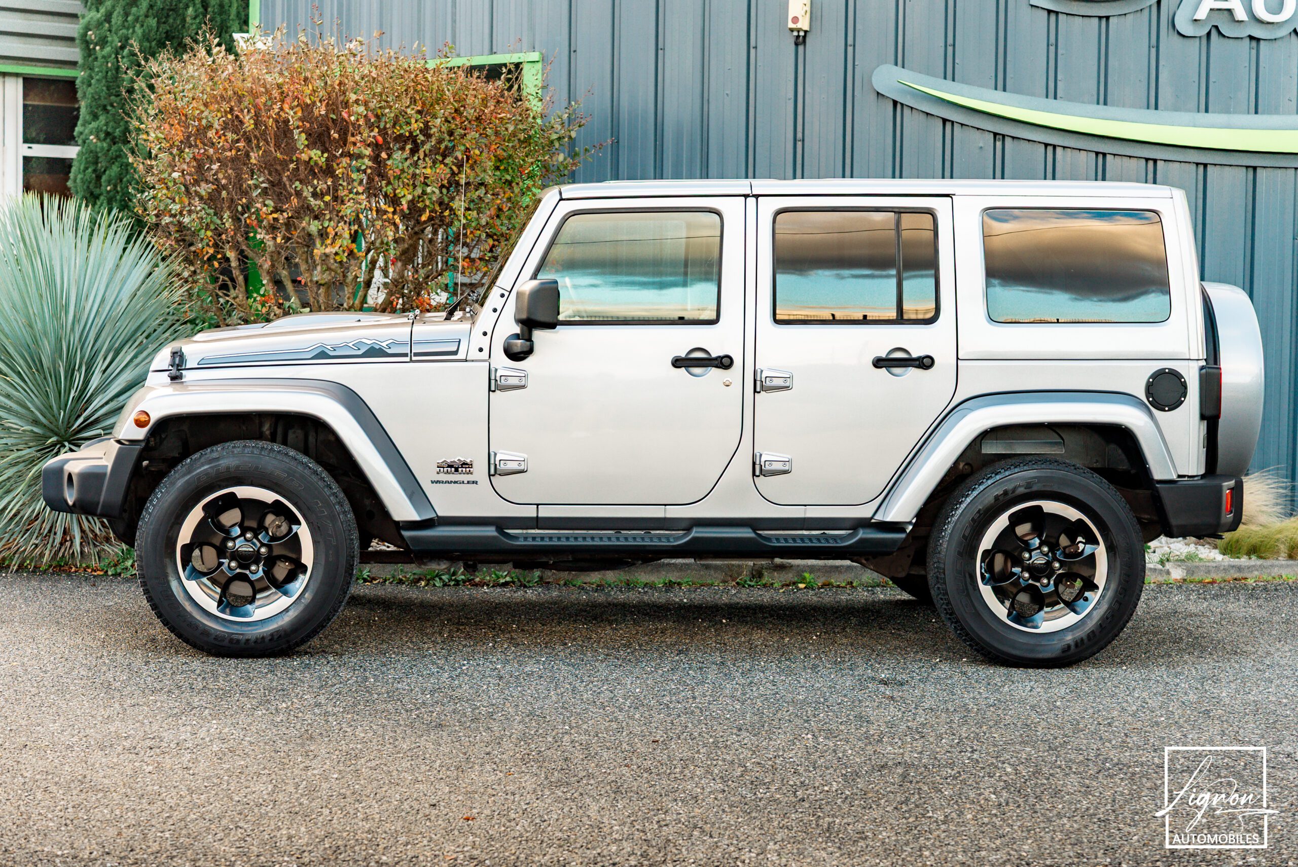 Photo Jeep Wrangler Unlimited Polar 5 portes 3.6 v6 284 ch