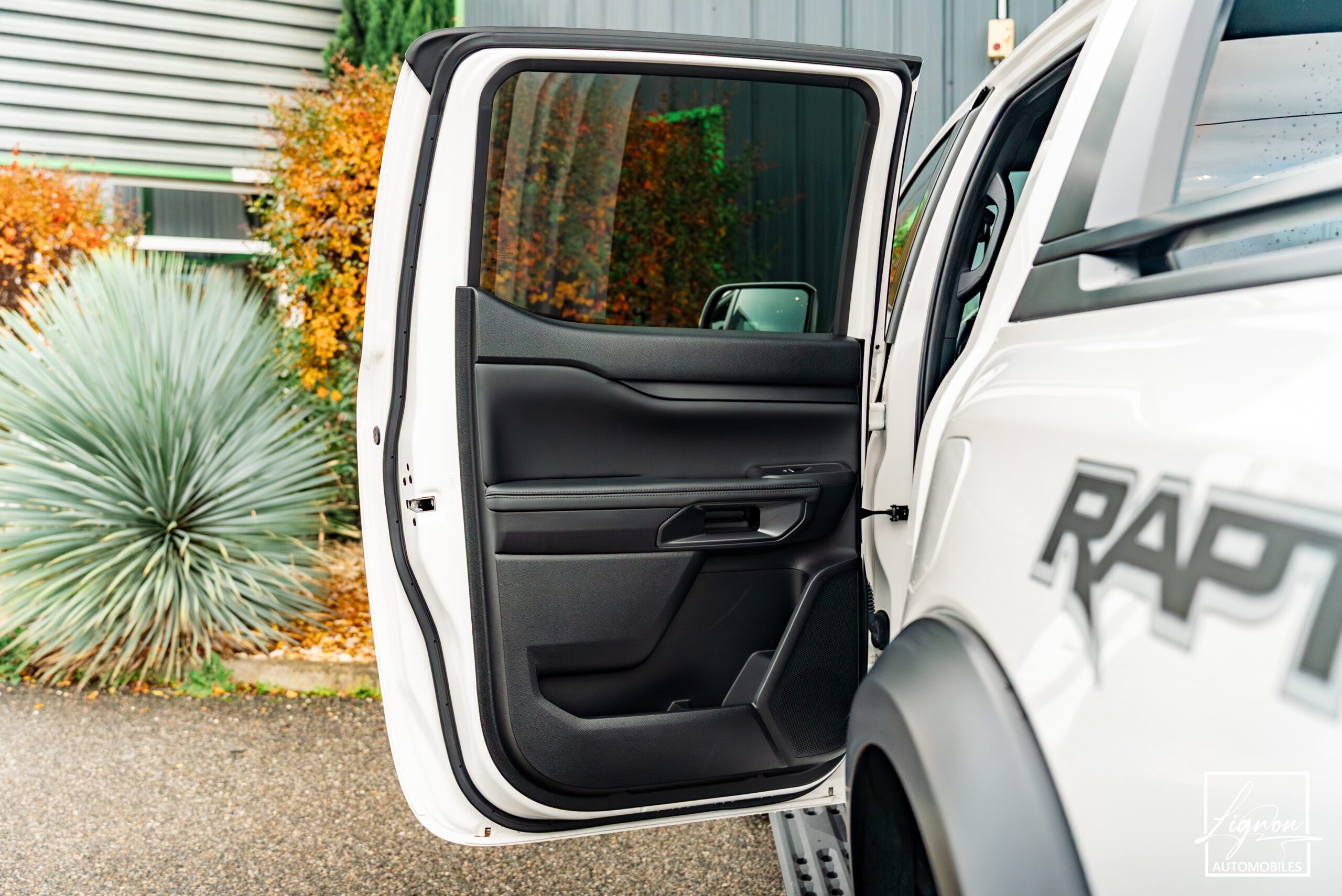 Photo Ford Ranger Raptor 3.0l Ecoboost v6 292cv - TVA RECUP - Pack assistance remorque