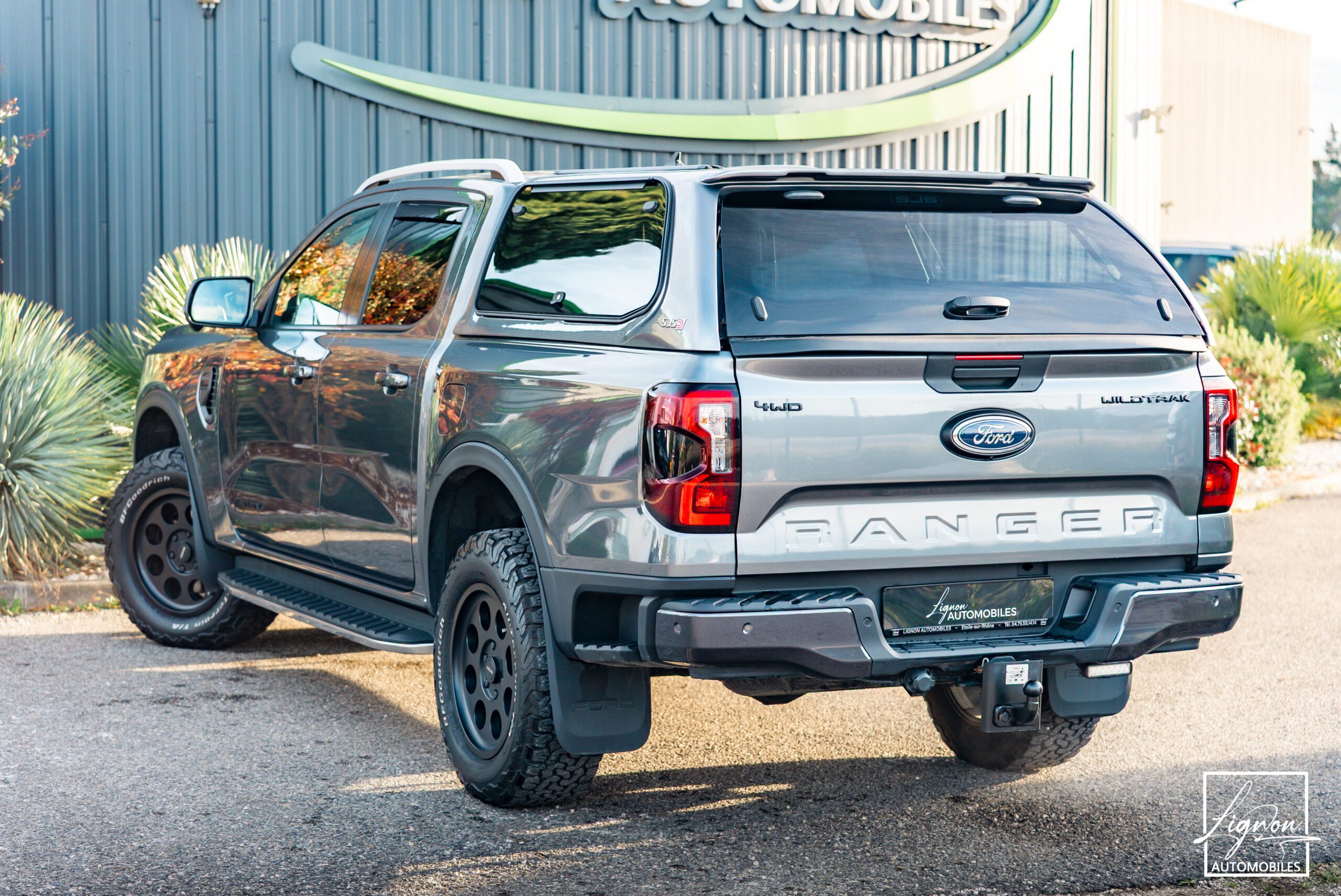 Photo Ford Ranger Wildtrak Double Cabine 2.0 ECOBLUE 205 CH Hard top