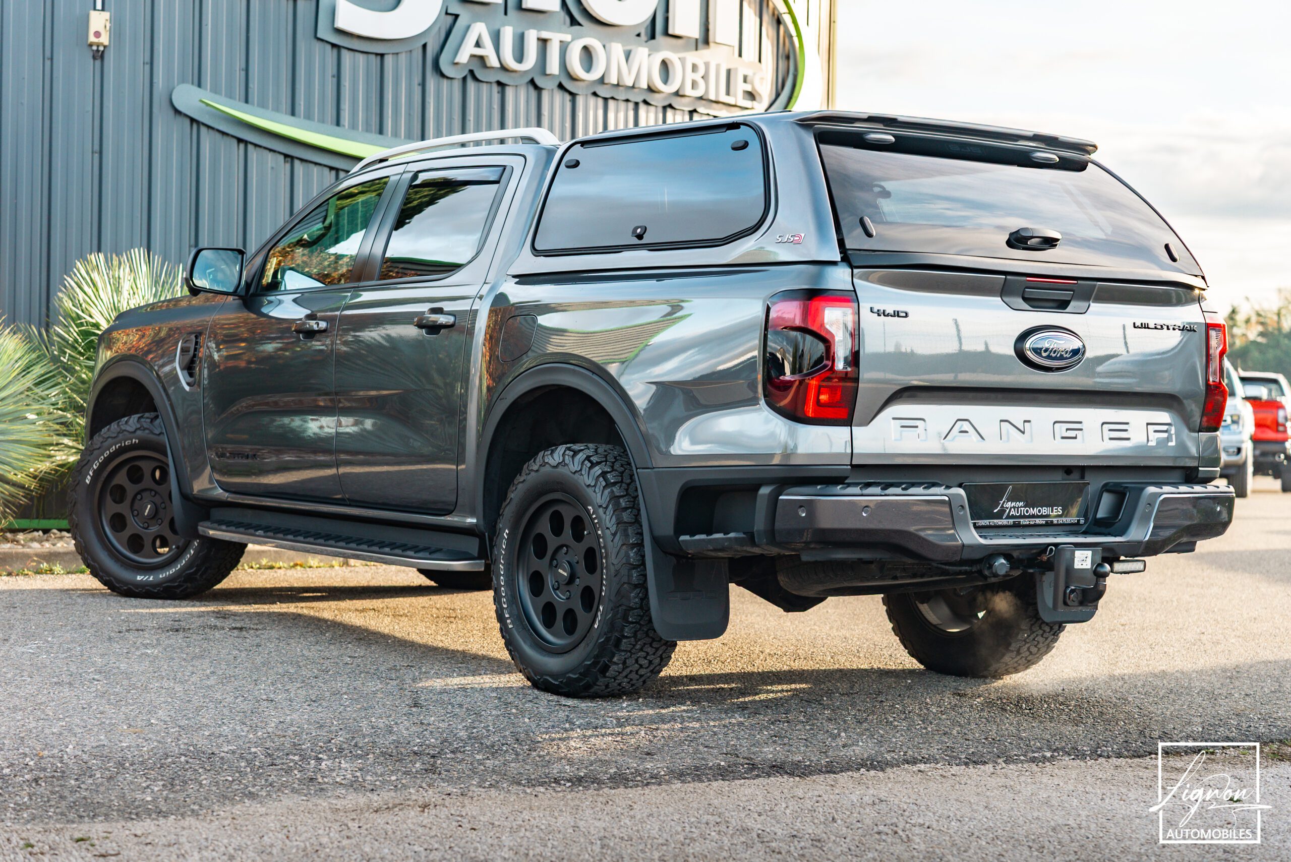 Photo Ford Ranger Wildtrak Double Cabine 2.0 ECOBLUE 205 CH Hard top