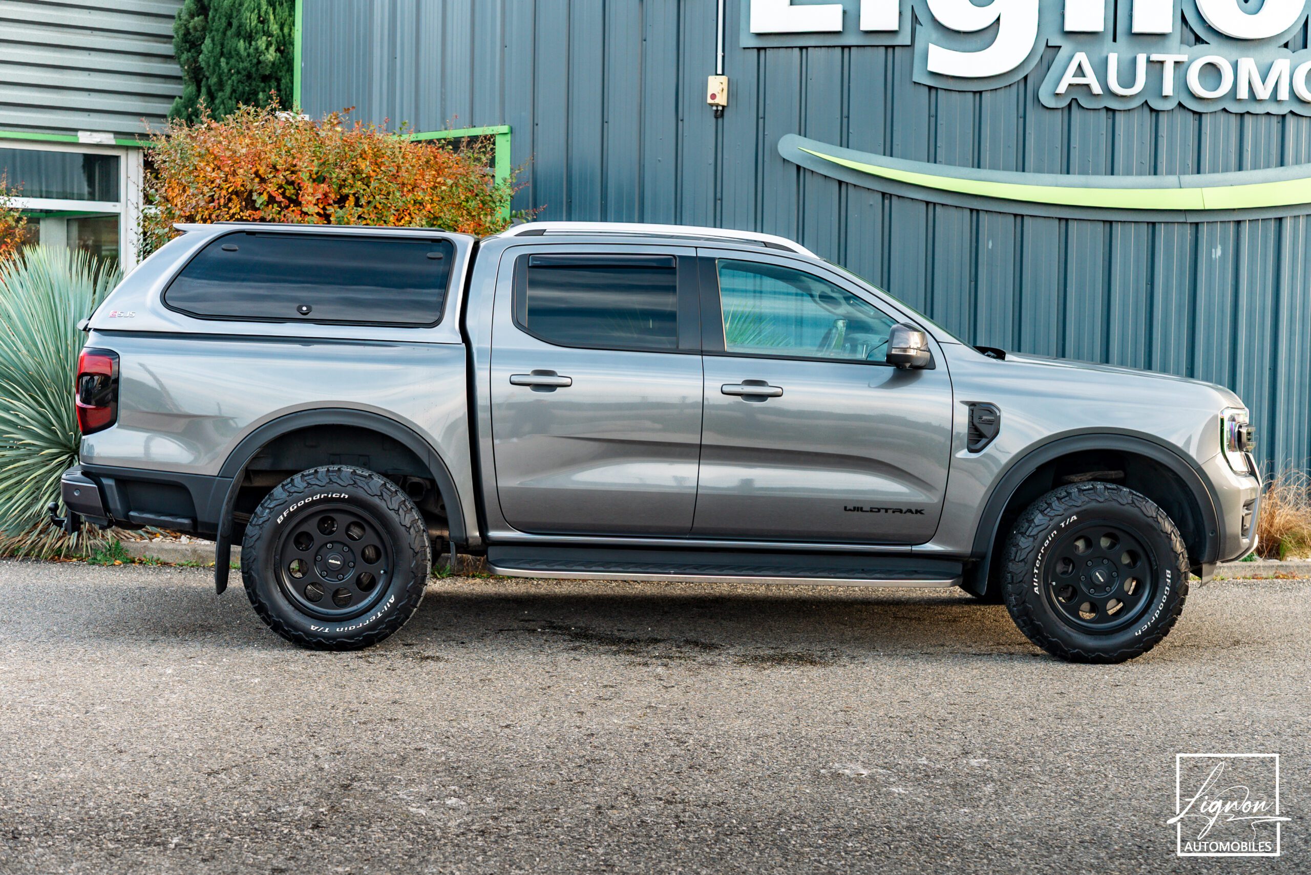 Photo Ford Ranger Wildtrak Double Cabine 2.0 ECOBLUE 205 CH Hard top