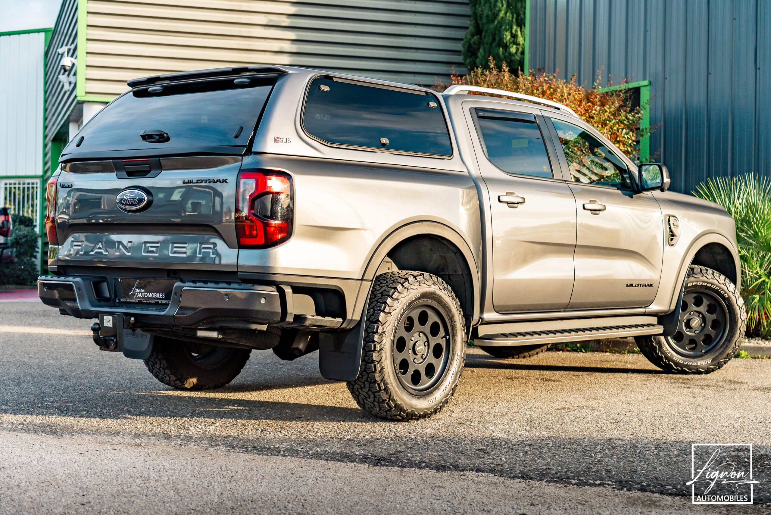 Photo Ford Ranger Wildtrak Double Cabine 2.0 ECOBLUE 205 CH Hard top