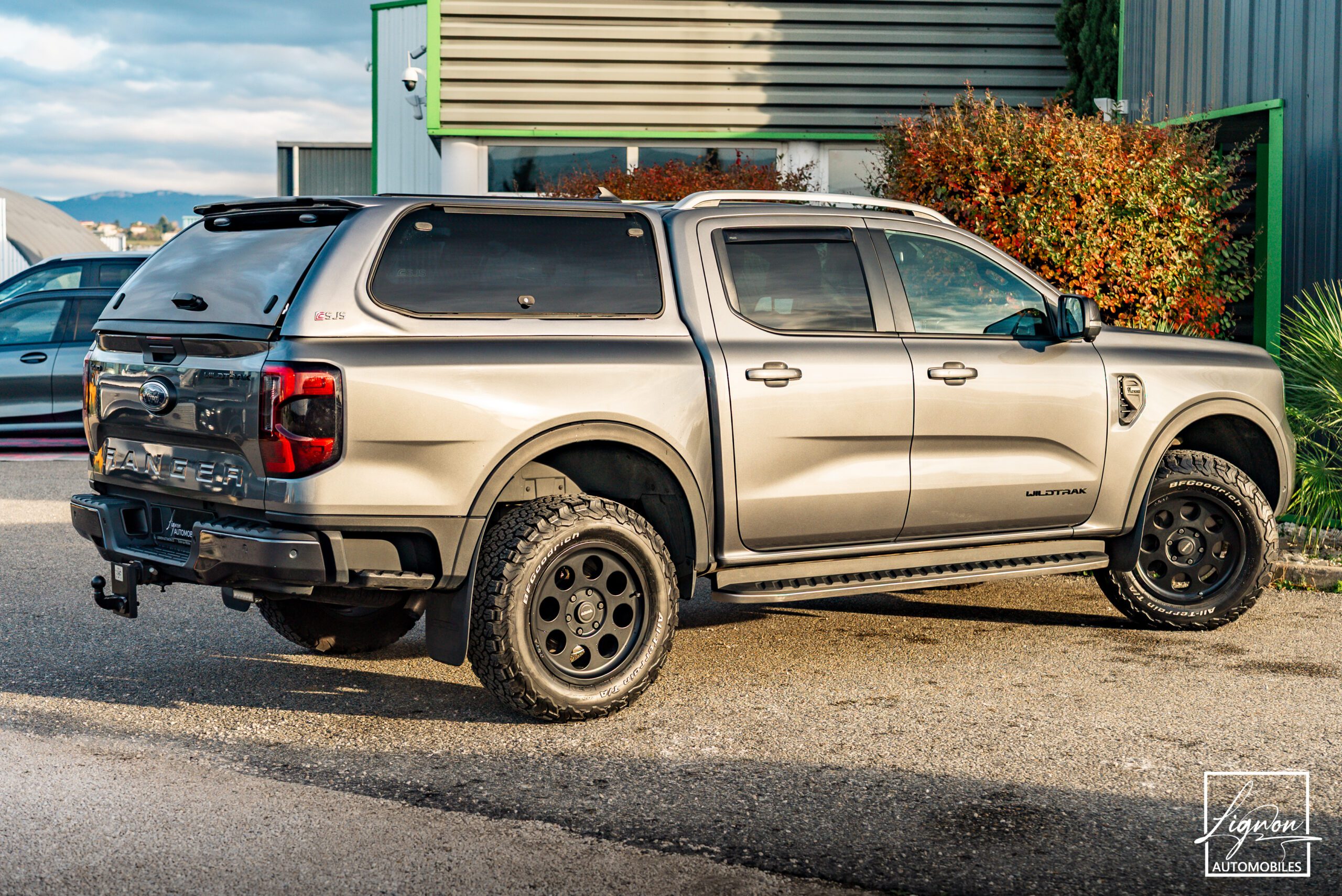Photo Ford Ranger Wildtrak Double Cabine 2.0 ECOBLUE 205 CH Hard top