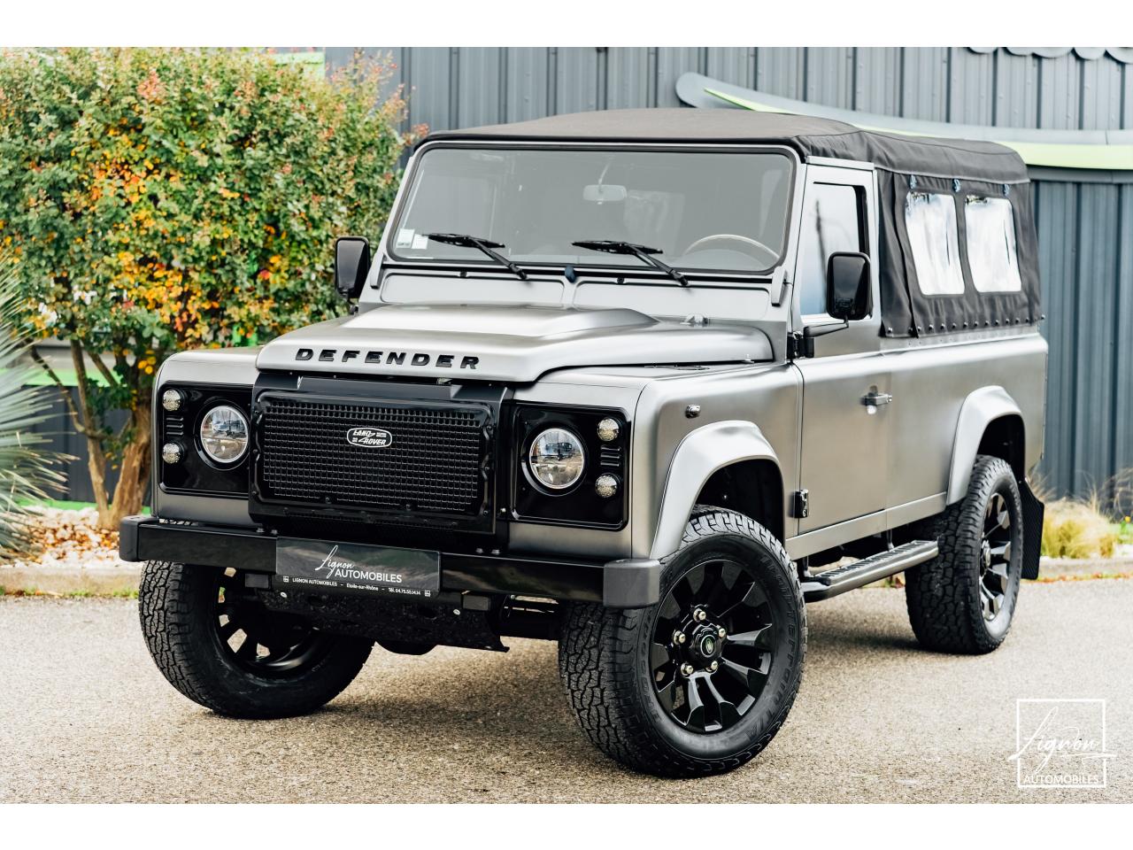 1474 LAND ROVER DEFENDER 110 2,2L Td4 Soft Top Frozen Grey