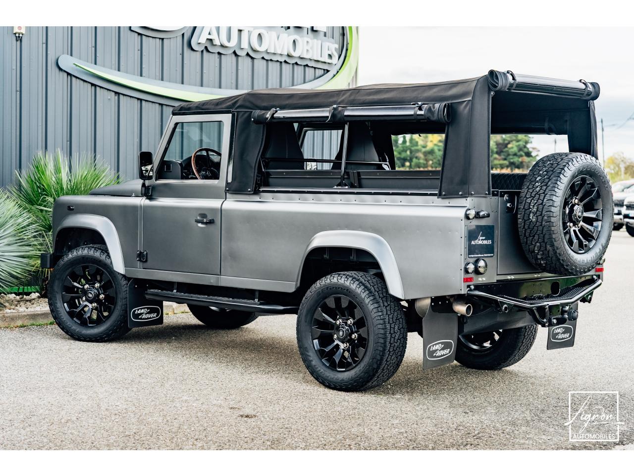 Photo LAND ROVER DEFENDER 110 2,2L Td4 Soft Top Frozen Grey