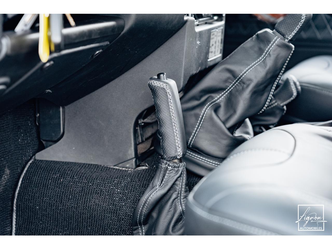 Photo LAND ROVER DEFENDER 110 2,2L Td4 Soft Top Frozen Grey