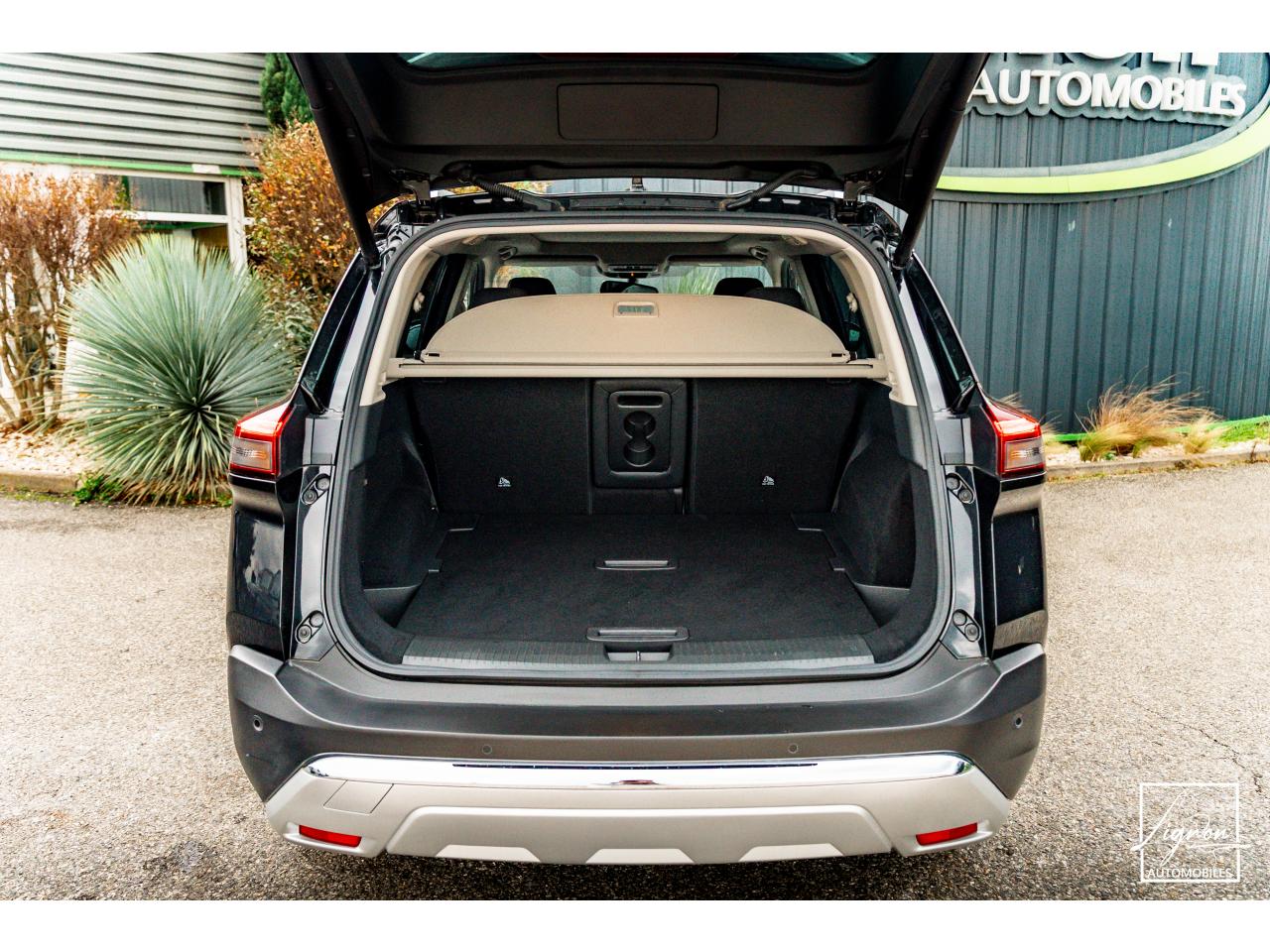 Photo NISSAN X-TRAIL e-Power 204ch Tekna - à partir de 274 euros