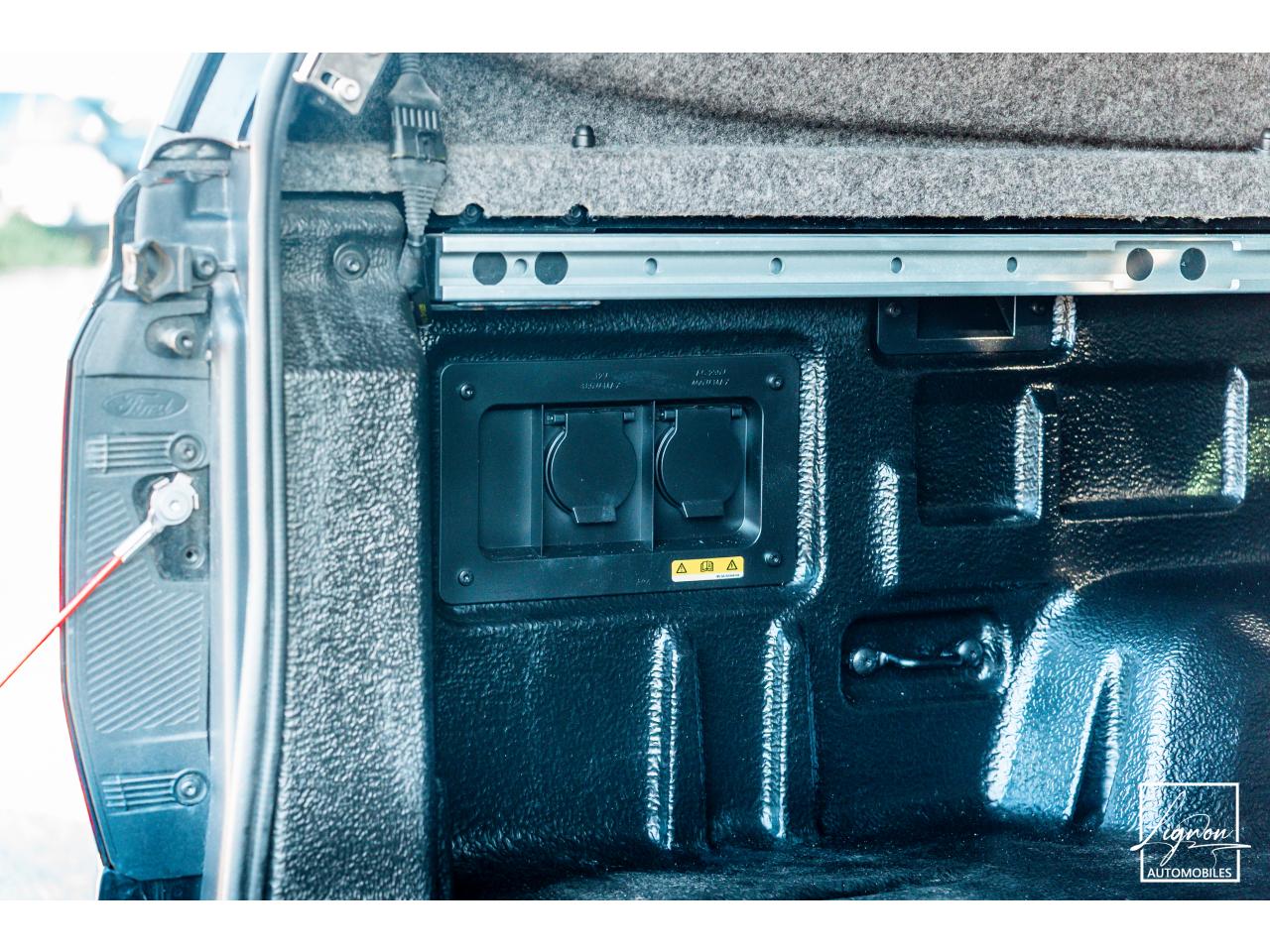 Photo FORD RANGER Wildtrak Double Cabine 2.0 ECOBLUE 205 CH - TVA Apparente