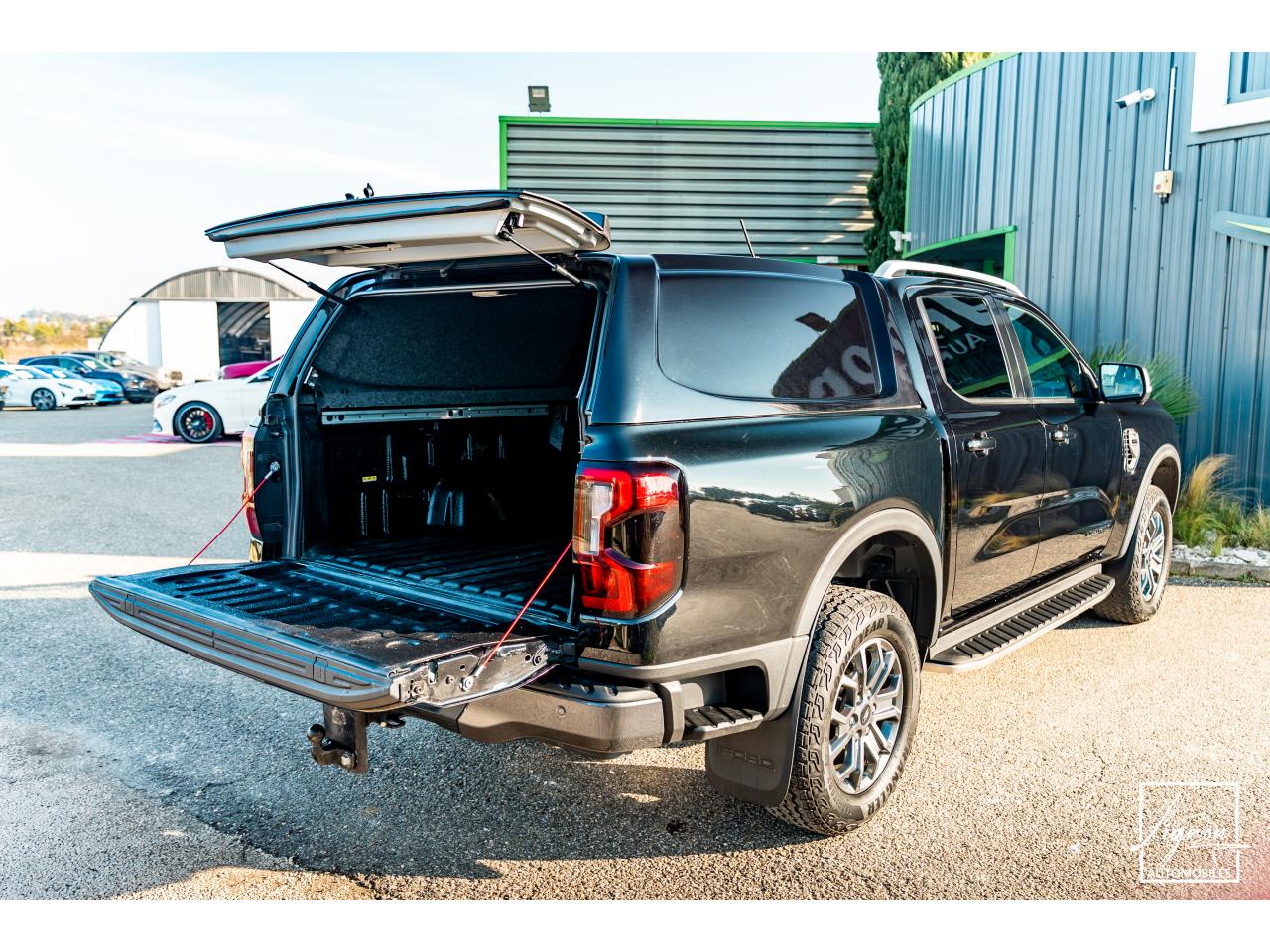 Photo FORD RANGER Wildtrak Double Cabine 2.0 ECOBLUE 205 CH - TVA Apparente