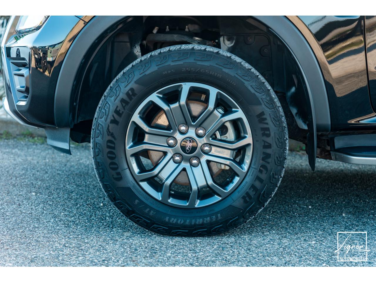 Photo FORD RANGER Wildtrak Double Cabine 2.0 ECOBLUE 205 CH - TVA Apparente