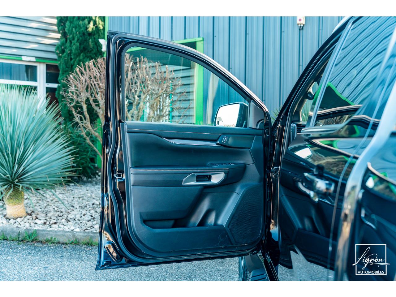 Photo FORD RANGER Wildtrak Double Cabine 2.0 ECOBLUE 205 CH - TVA Apparente