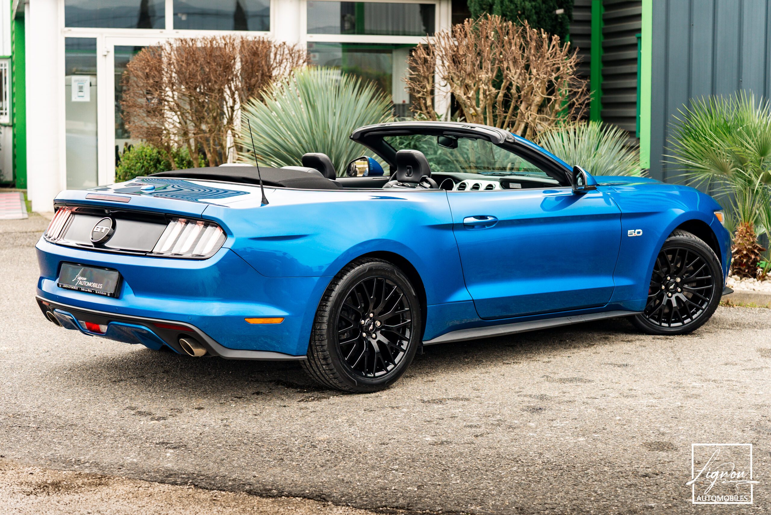 Photo FORD MUSTANG Cabriolet 5.0 v8 GT 421 ch BVA6 - Premium - 1er Main 9 800km seulement !