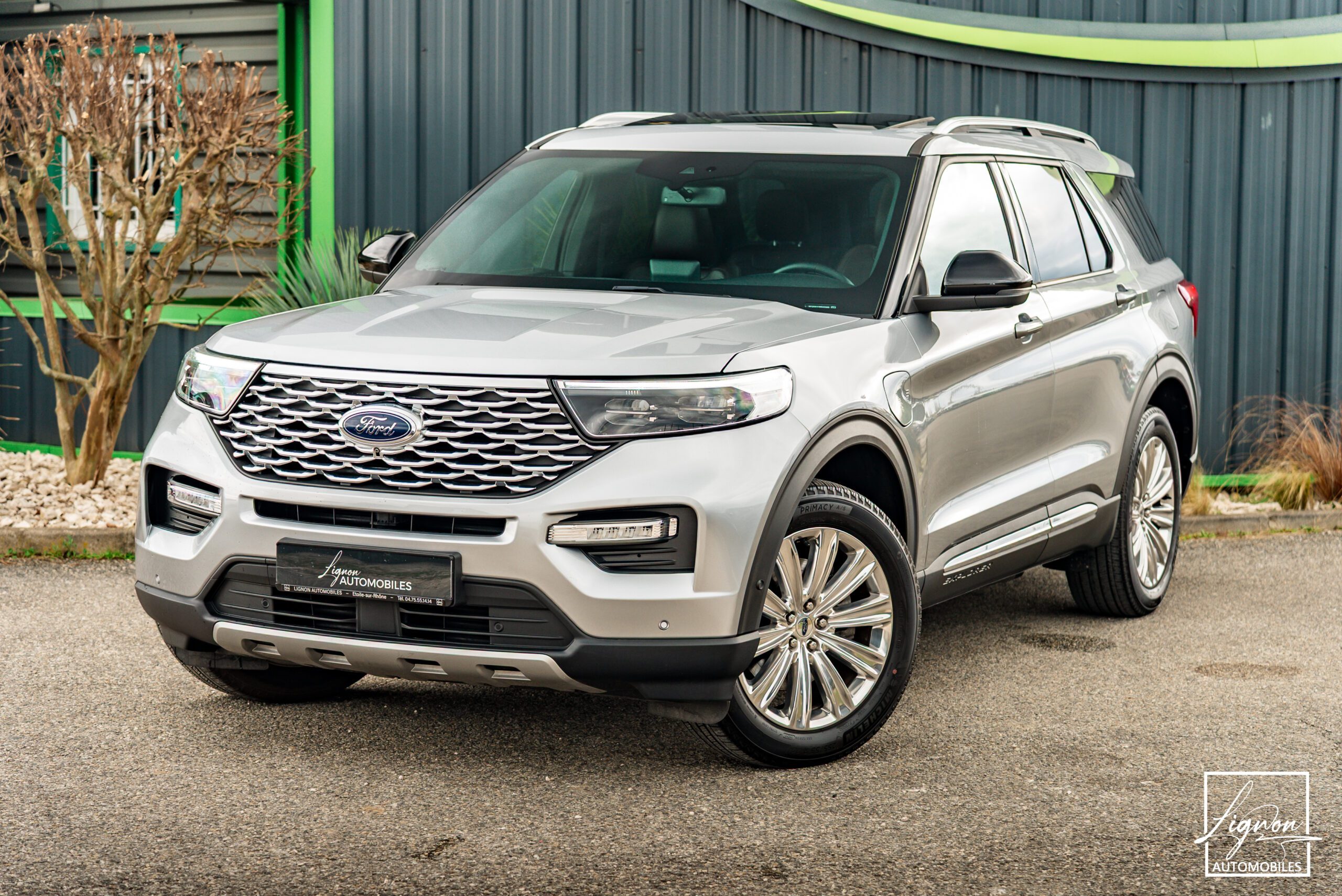 1861 FORD EXPLORER 3.0 ECOBOOST 457 ch Parallel PHEV Platinium i-AWD BVA10 – Attelage