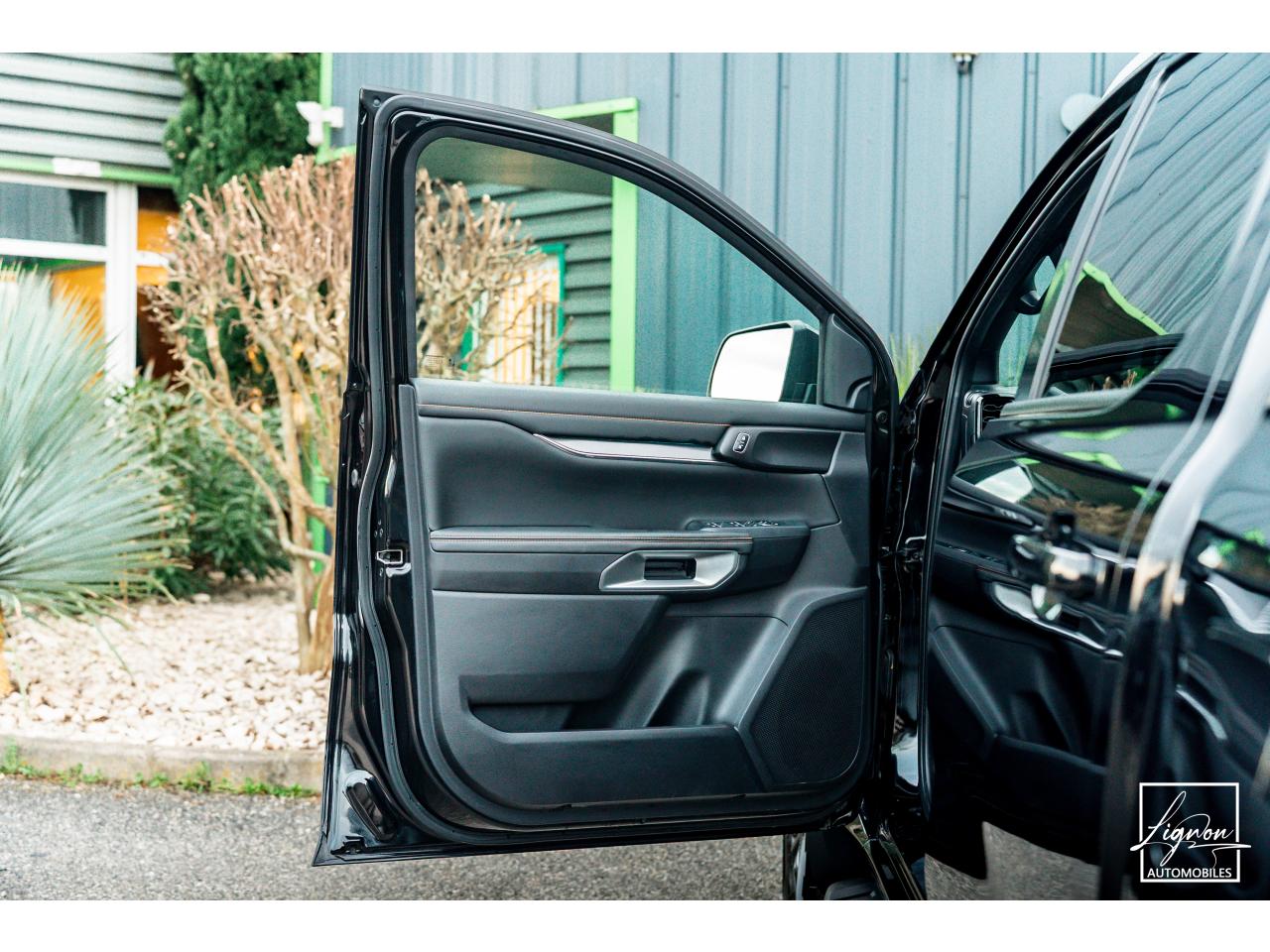 Photo FORD RANGER Wildtrak Double Cabine 2.0 ECOBLUE 205 CH