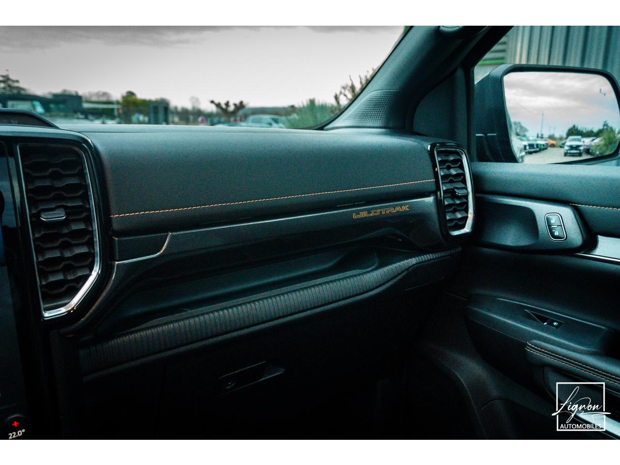 Photo FORD RANGER Wildtrak Double Cabine 2.0 ECOBLUE 205 CH