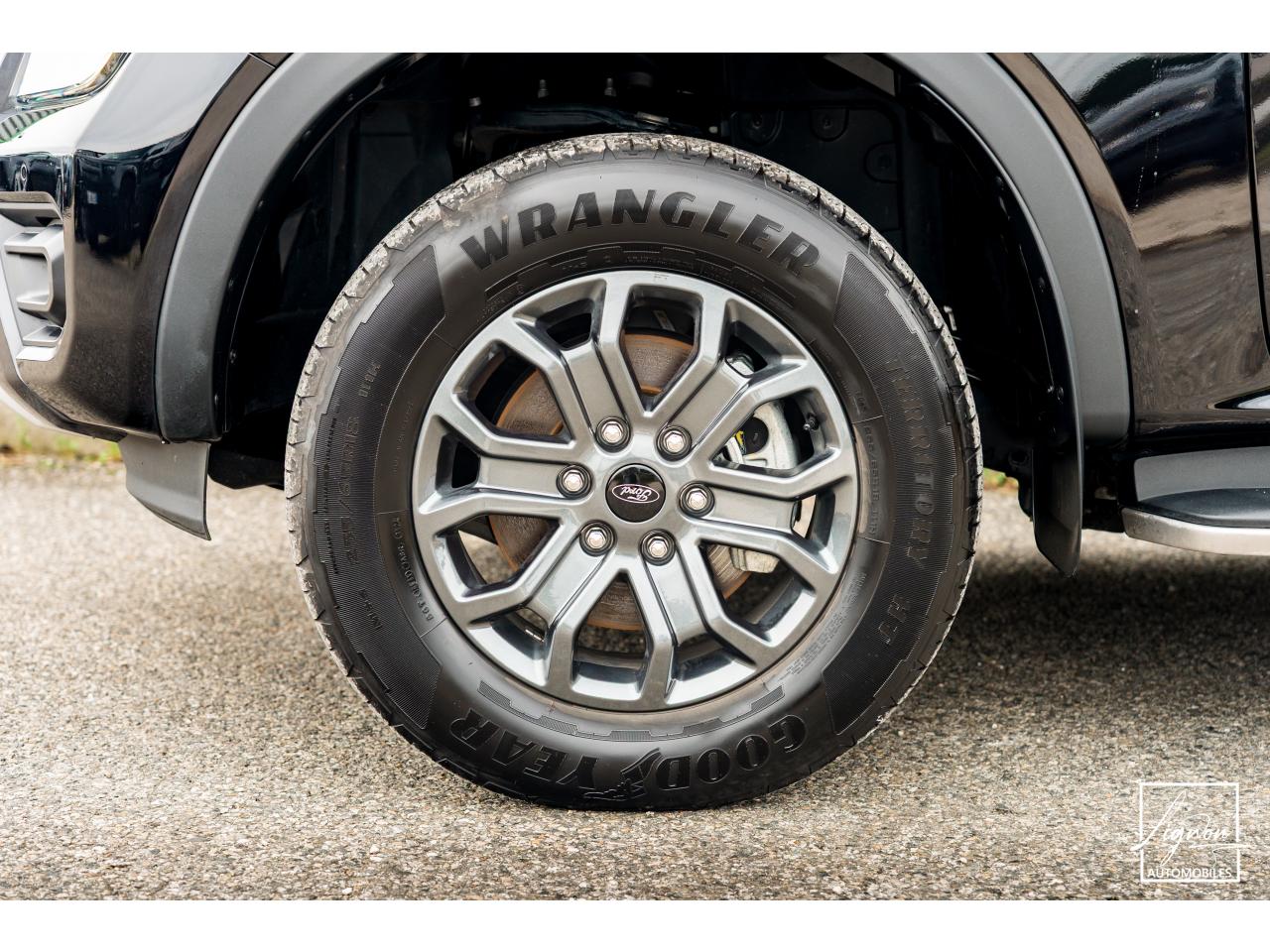 Photo FORD RANGER Wildtrak 2025 Double Cabine 2.0 ECOBLUE 205 CH - TVA Apparente