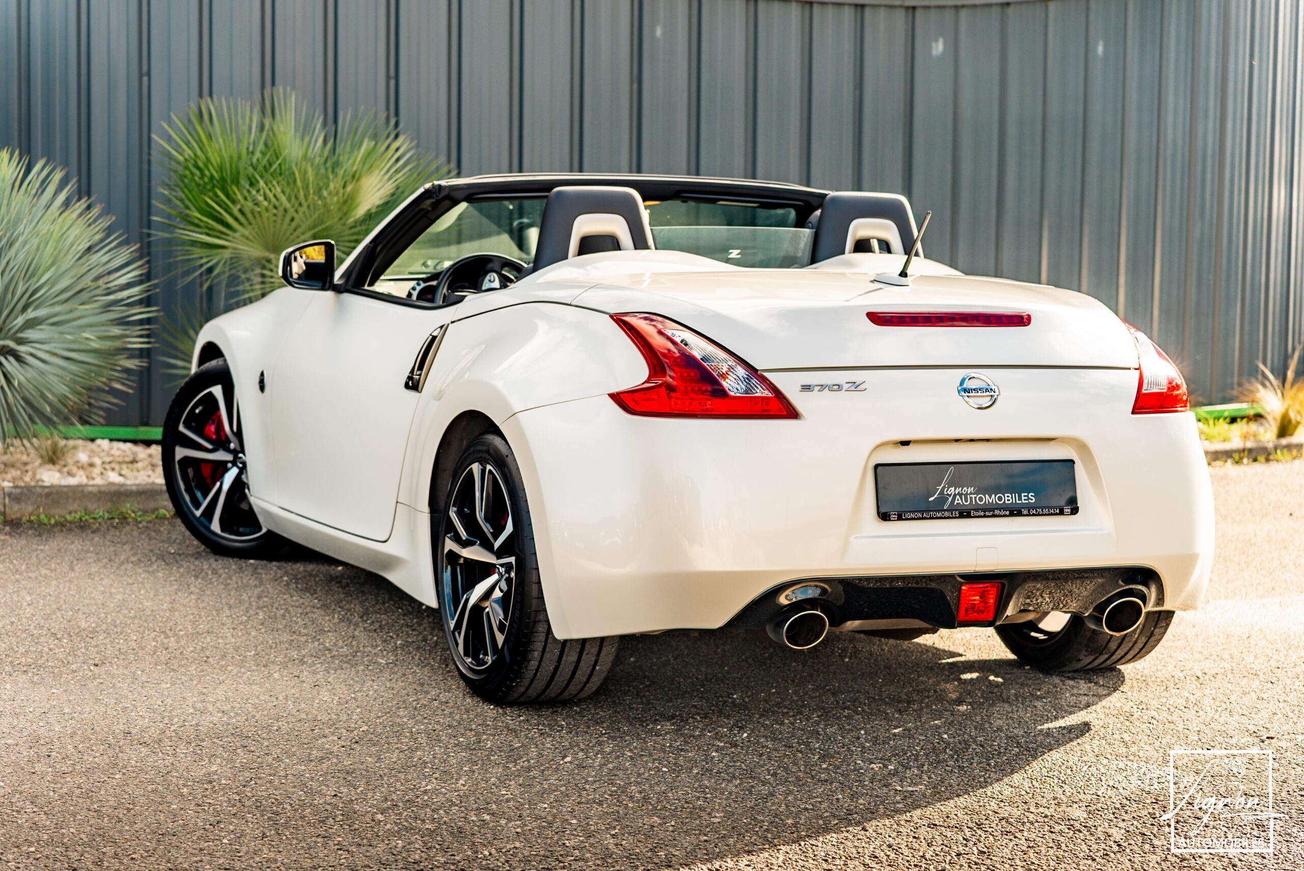 Photo Nissan 370z Cabriolet Roadster V6 3.7L 328CH