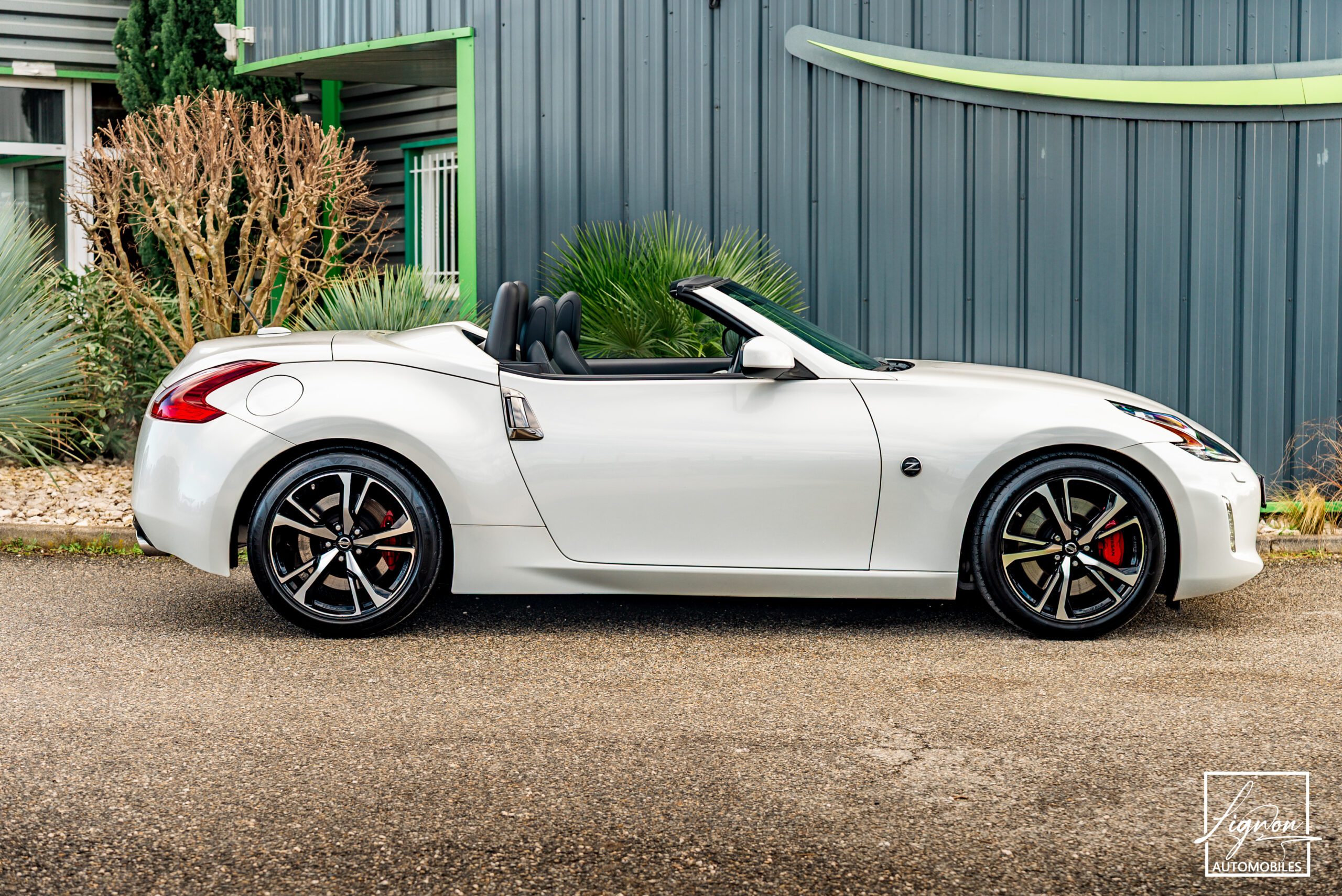 Photo Nissan 370z Cabriolet Roadster V6 3.7L 328CH