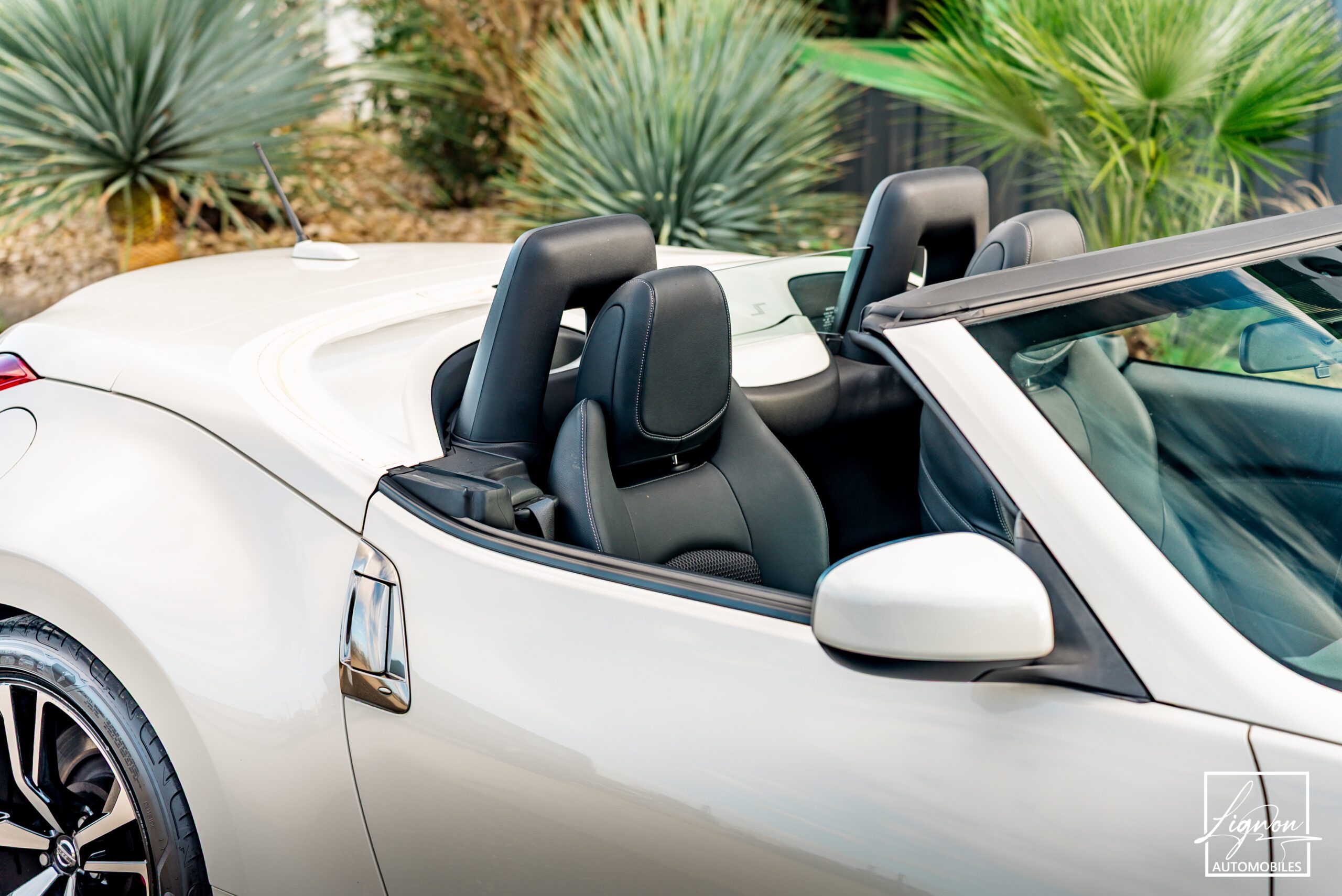 Photo Nissan 370z Cabriolet Roadster V6 3.7L 328CH