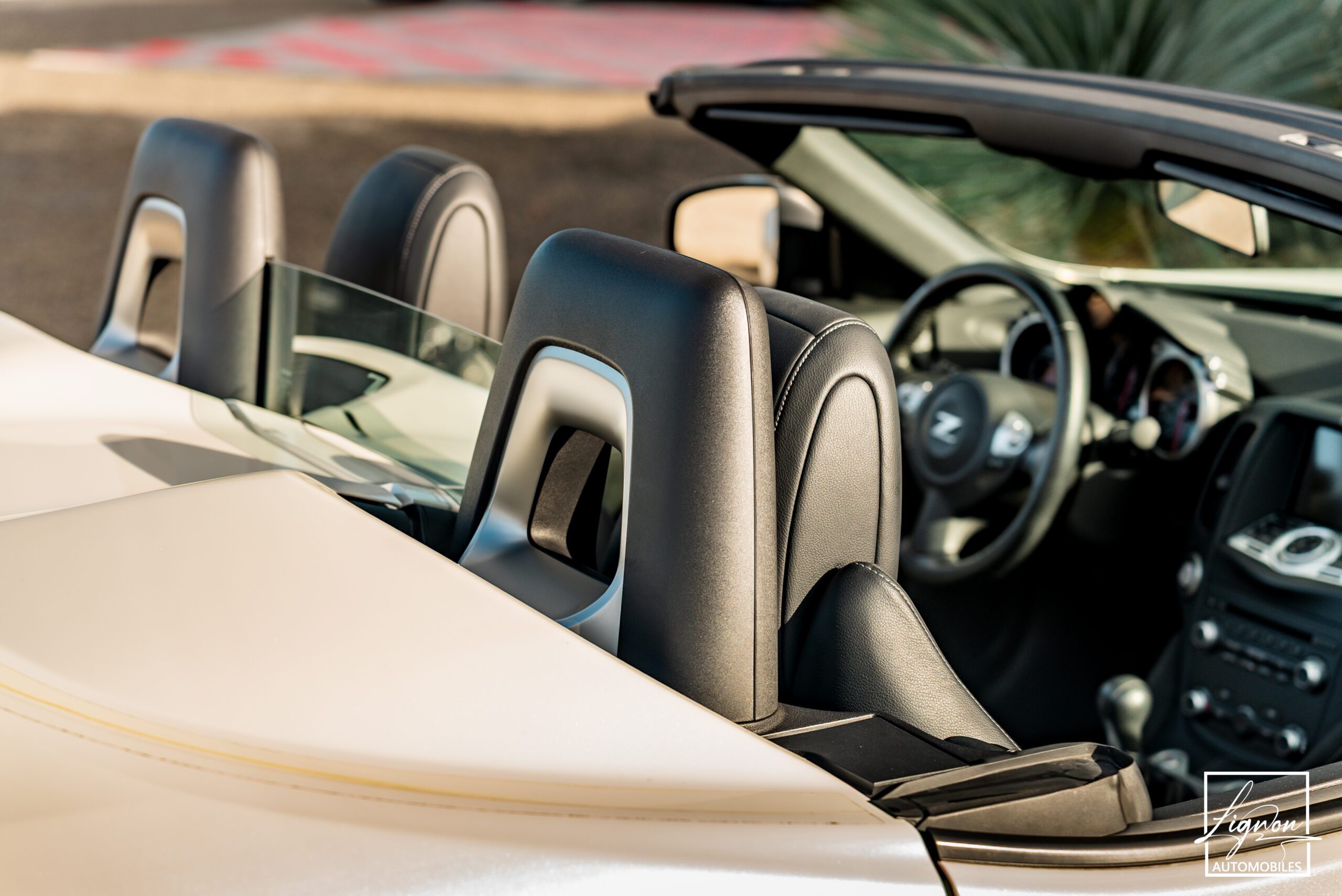 Photo Nissan 370z Cabriolet Roadster V6 3.7L 328CH