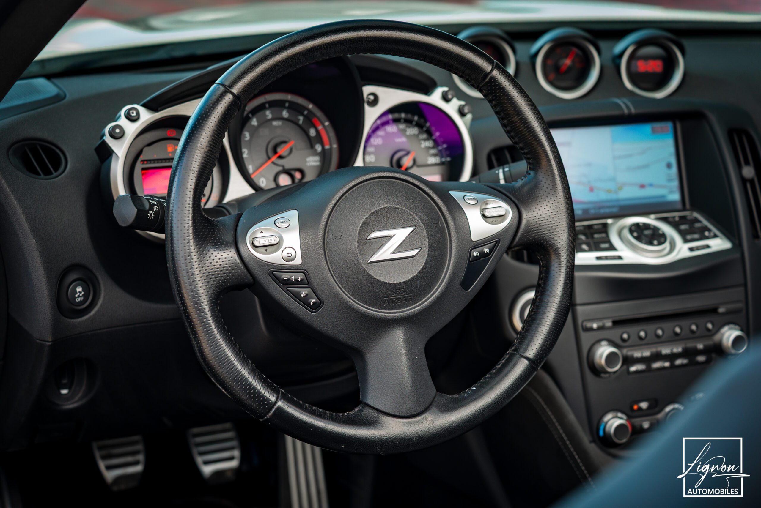 Photo Nissan 370z Cabriolet Roadster V6 3.7L 328CH